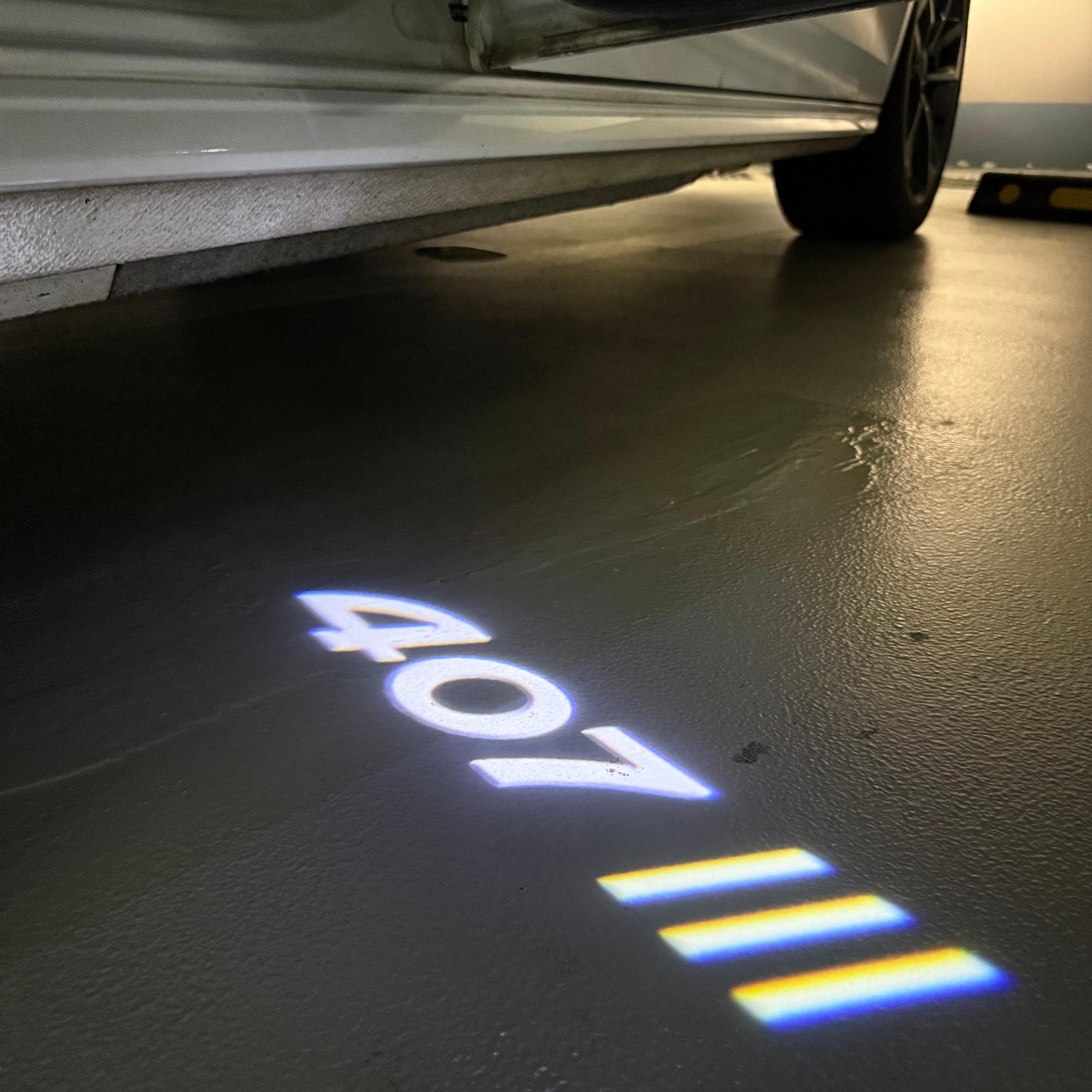 BMW M3 LOGO PROJECTOR LIGHTS Nr.24 (الكمية 1 = 1 مجموعة / 2 أضواء باب)