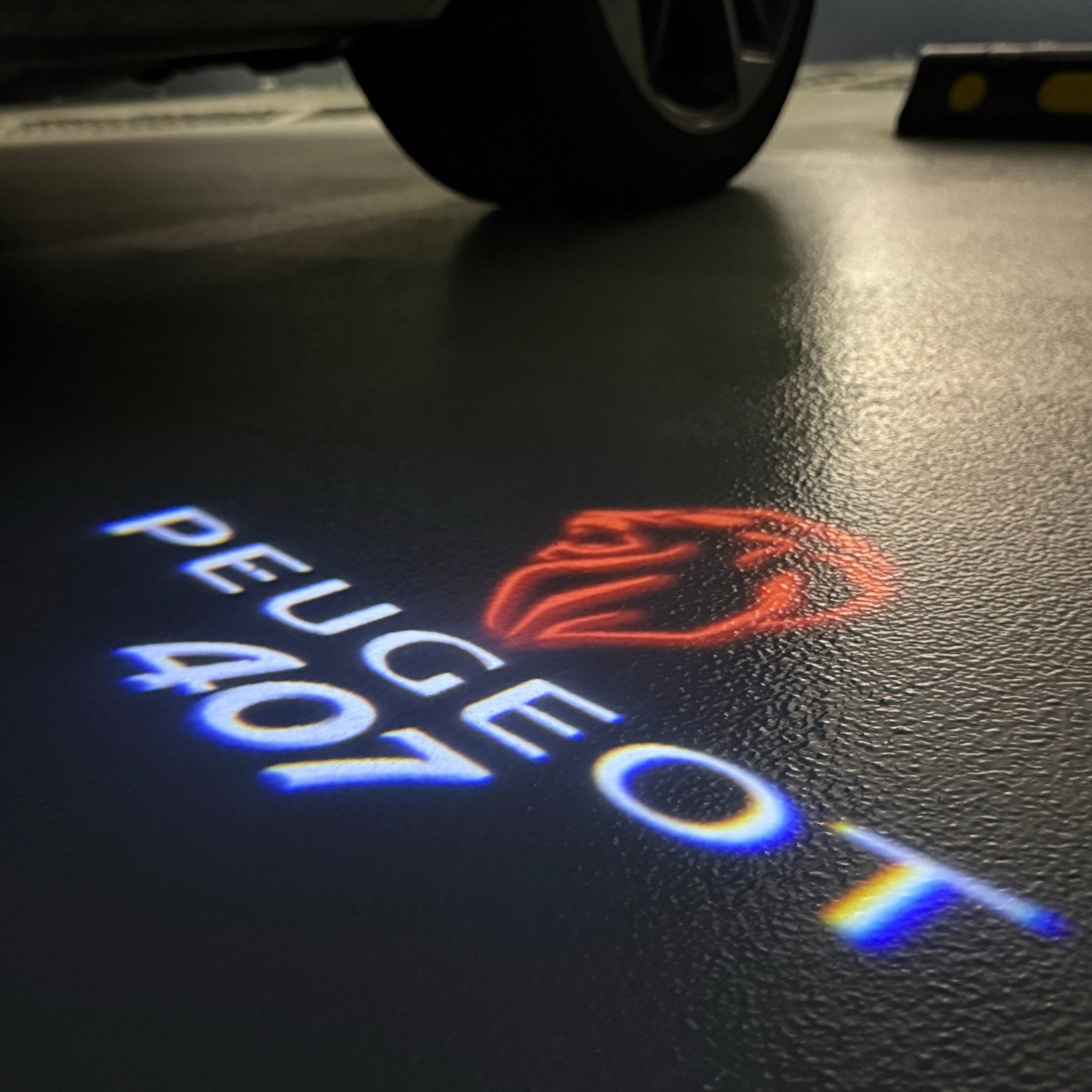 BMW M3 LOGO PROJECTOR LIGHTS Nr.24 (الكمية 1 = 1 مجموعة / 2 أضواء باب)
