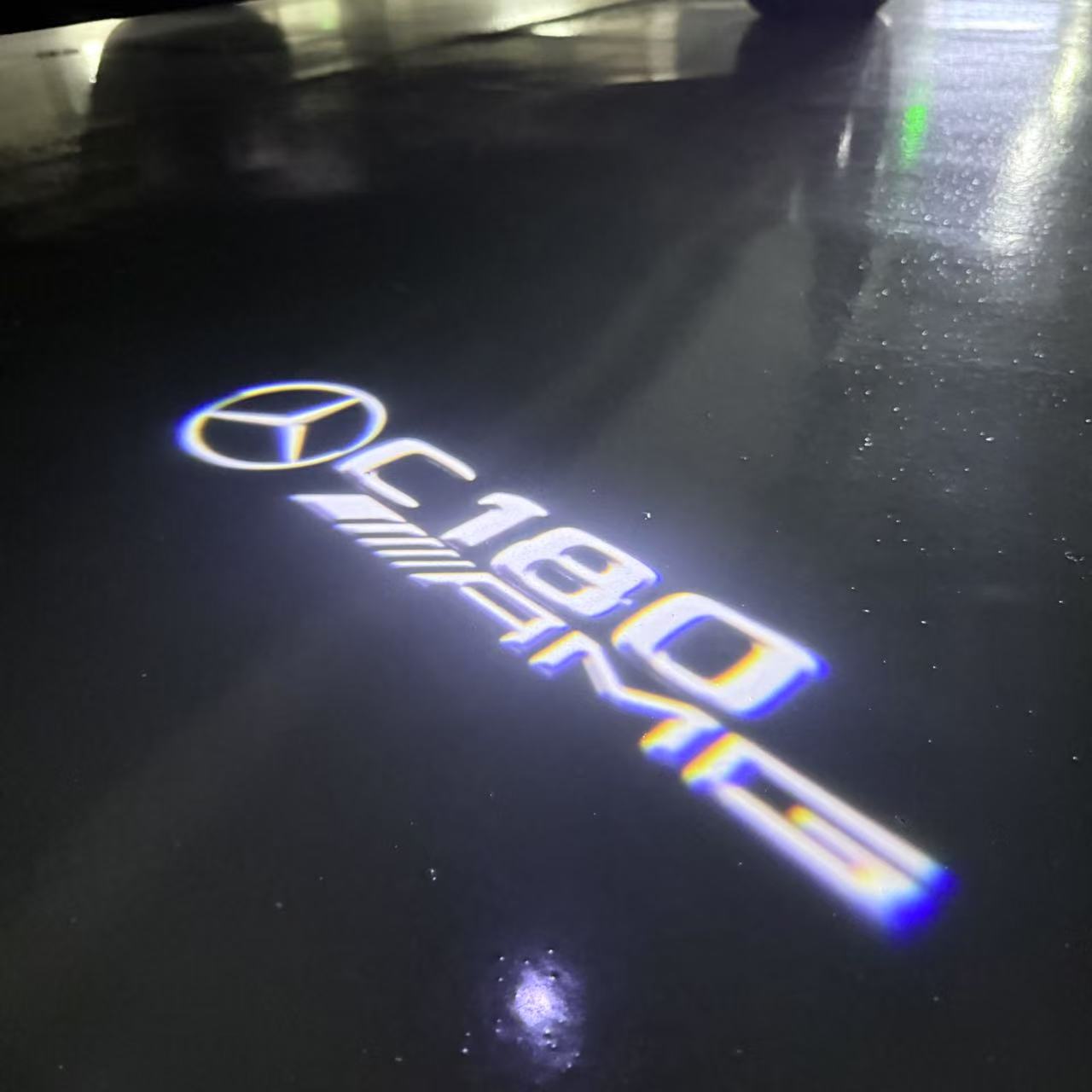 MERCEDES BENZ  C 180 AMG LOGO PROJECTOT LIGHTS  (quantity 1 = 1 sets/2 door lights)Nr.03f018
