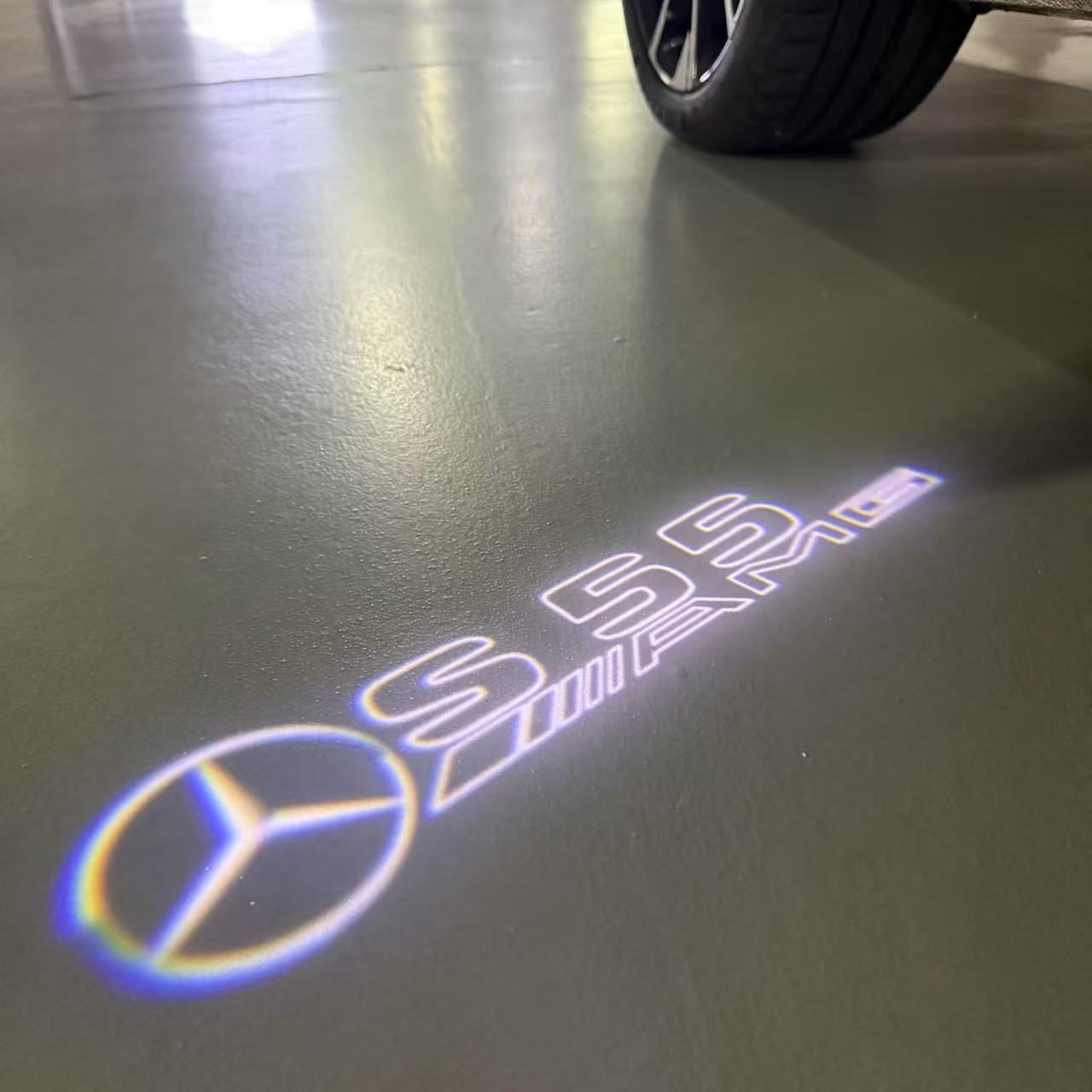 MERCEDES BENZ S 55 AMG LOGO PROJECTOR LIGHTS  (quantity 1 = 1 sets/2 door lights)Nr.03f05