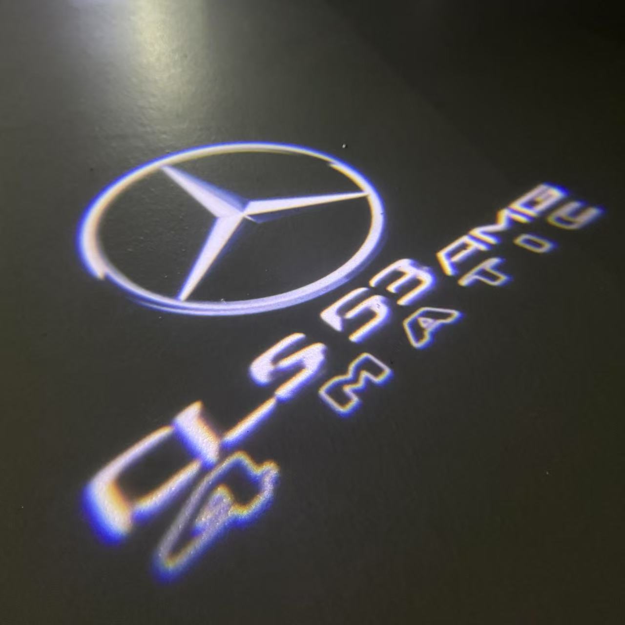 MERCEDES BENZ  CLS 53 AMG LOGO PROJECTOT LIGHTS  (quantity 1 = 1 sets/2 door lights)Nr.03f03