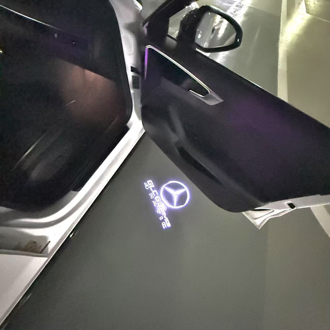 MERCEDES BENZ GLC 63 AMG LOGO PROJECTOR LIGHTS  (quantity 1 = 1 sets/2 door lights)Nr.03f030