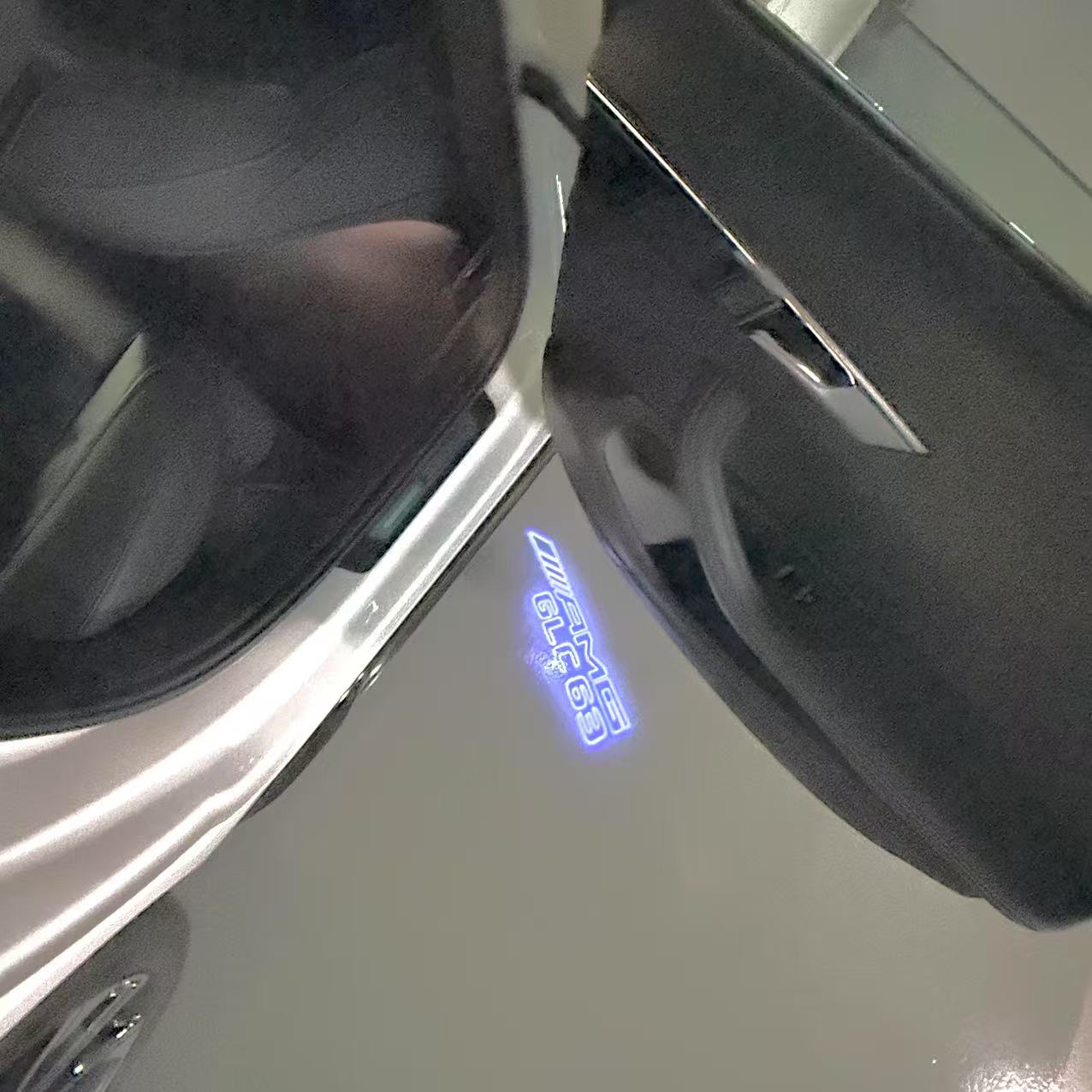 MERCEDES BENZ GLC 63 AMG LOGO PROJECTOR LIGHTS  (quantity 1 = 1 sets/2 door lights)Nr.03f034