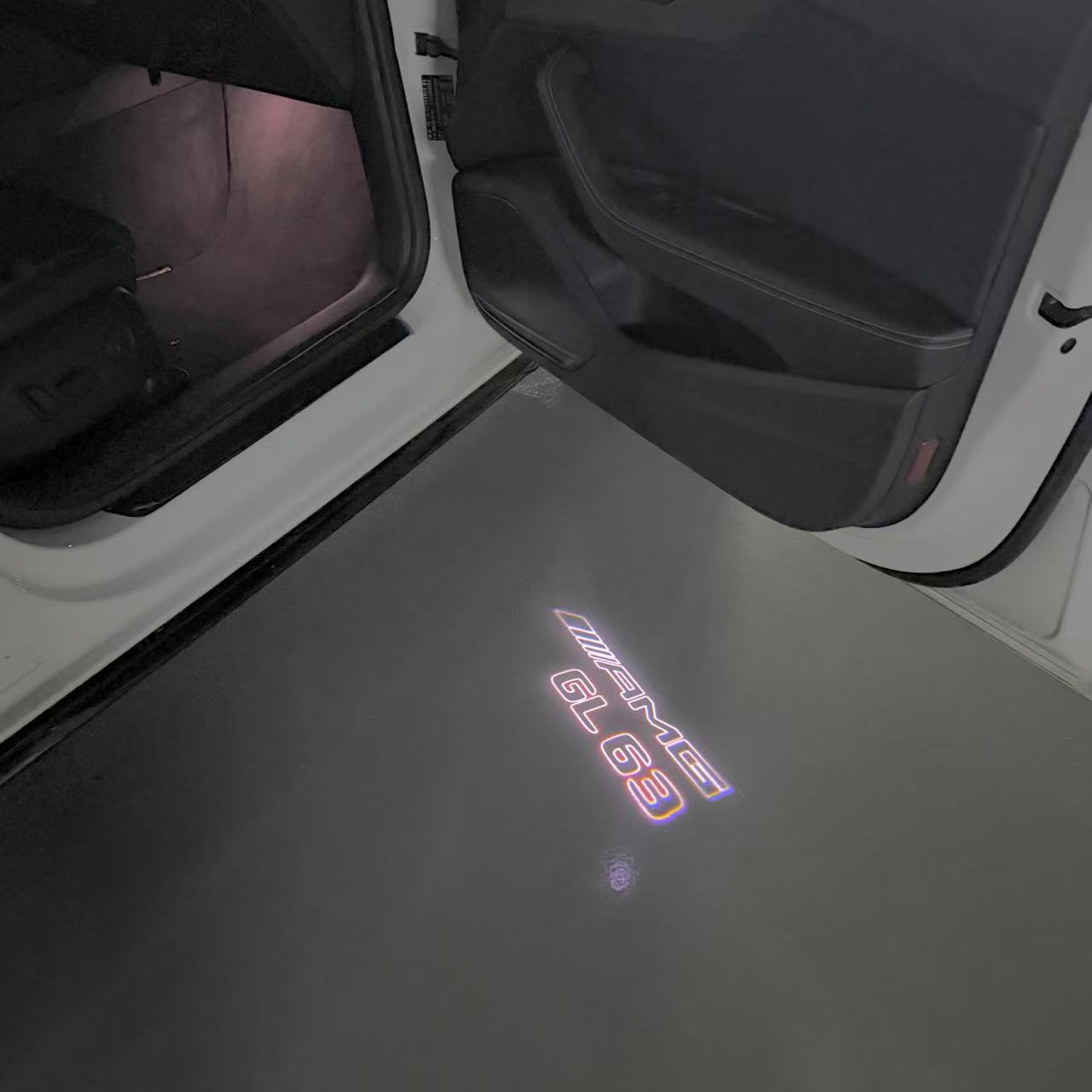 MERCEDES BENZ GL 63 AMG LOGO PROJECTOR LIGHTS  (quantity 1 = 1 sets/2 door lights)Nr.03f07