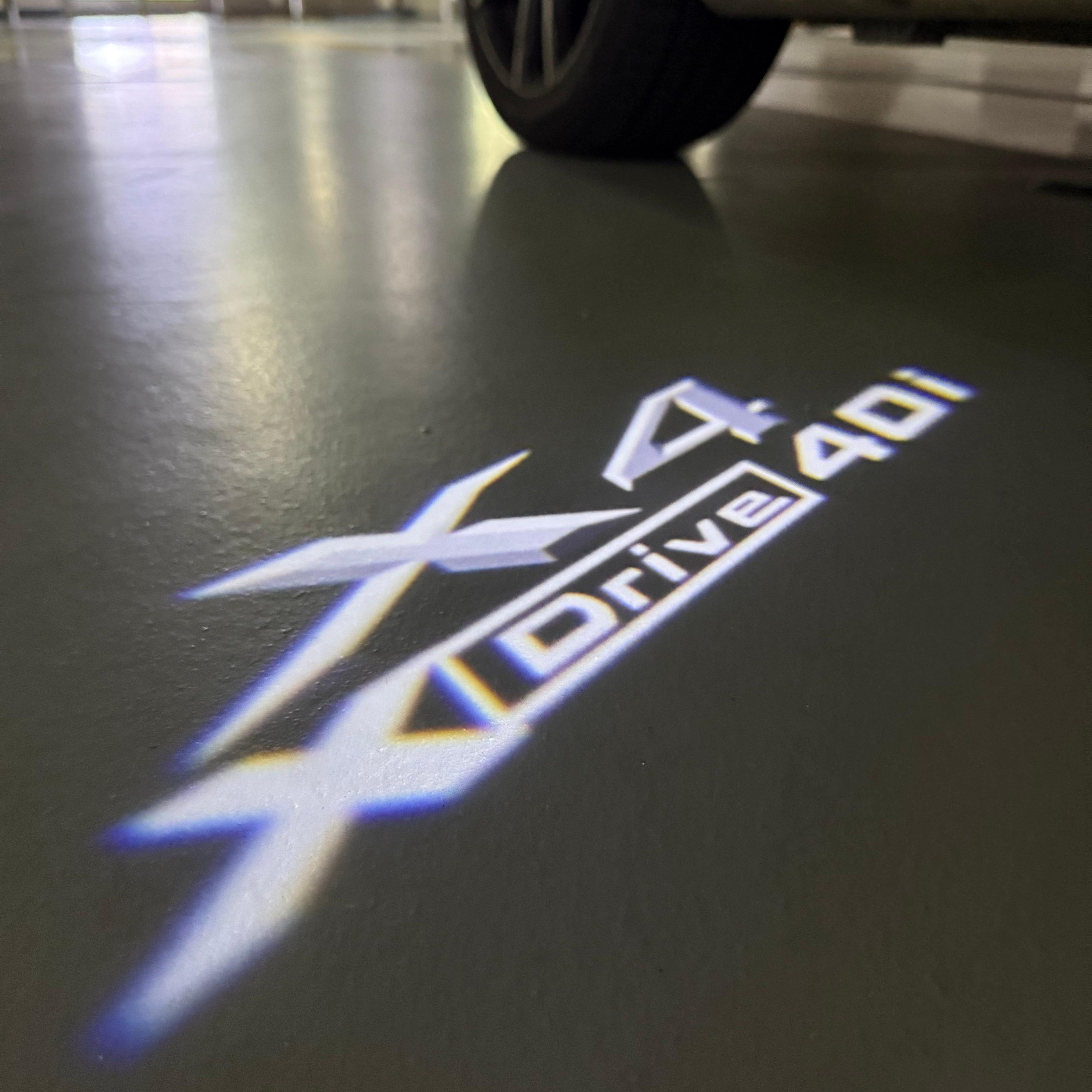 BMW M3 LOGO PROJECTOR LIGHTS Nr.24 (الكمية 1 = 1 مجموعة / 2 أضواء باب)