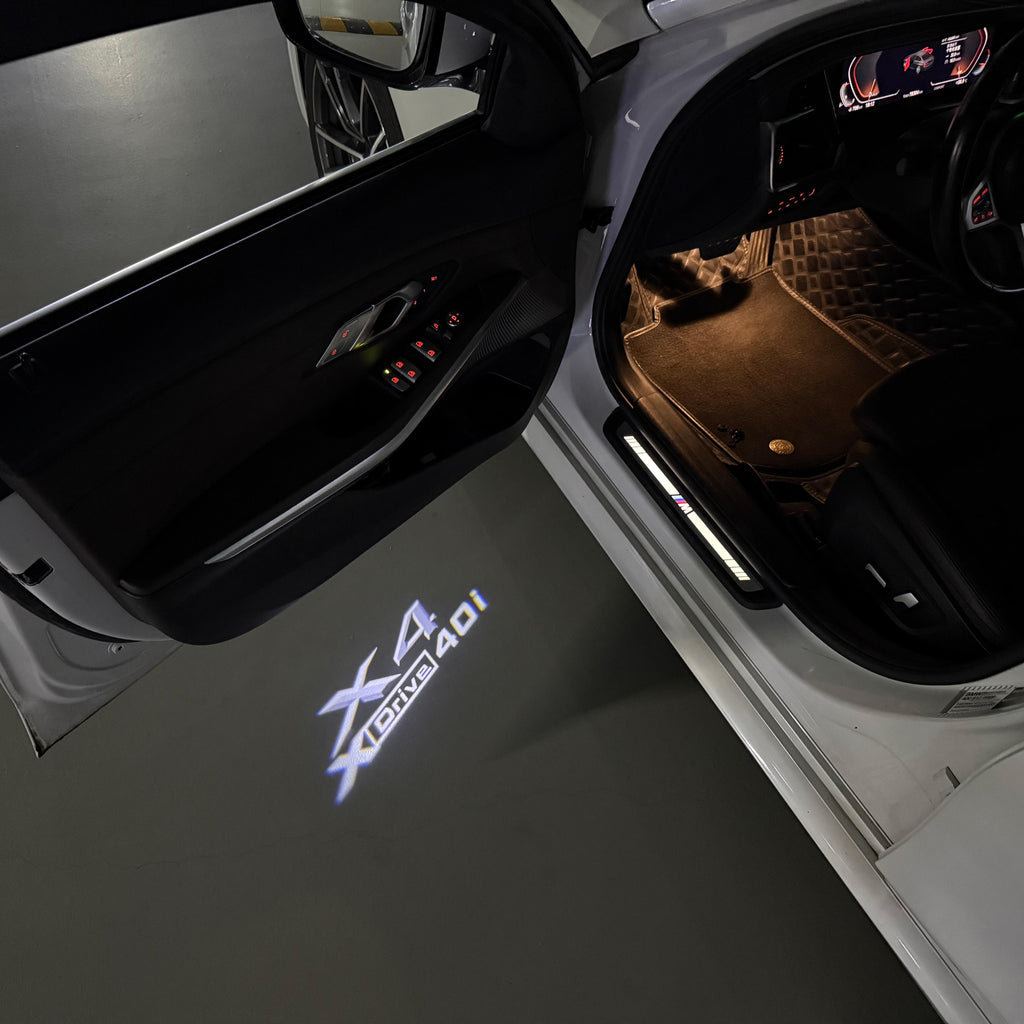 BMW M3 LOGO PROJECTOR LIGHTS Nr.24 (الكمية 1 = 1 مجموعة / 2 أضواء باب)