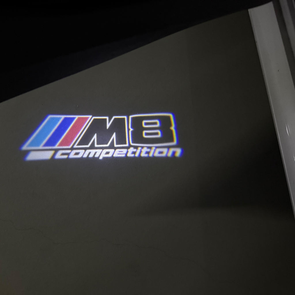 BMW M3 LOGO PROJECTOR LIGHTS Nr.24 (الكمية 1 = 1 مجموعة / 2 أضواء باب)