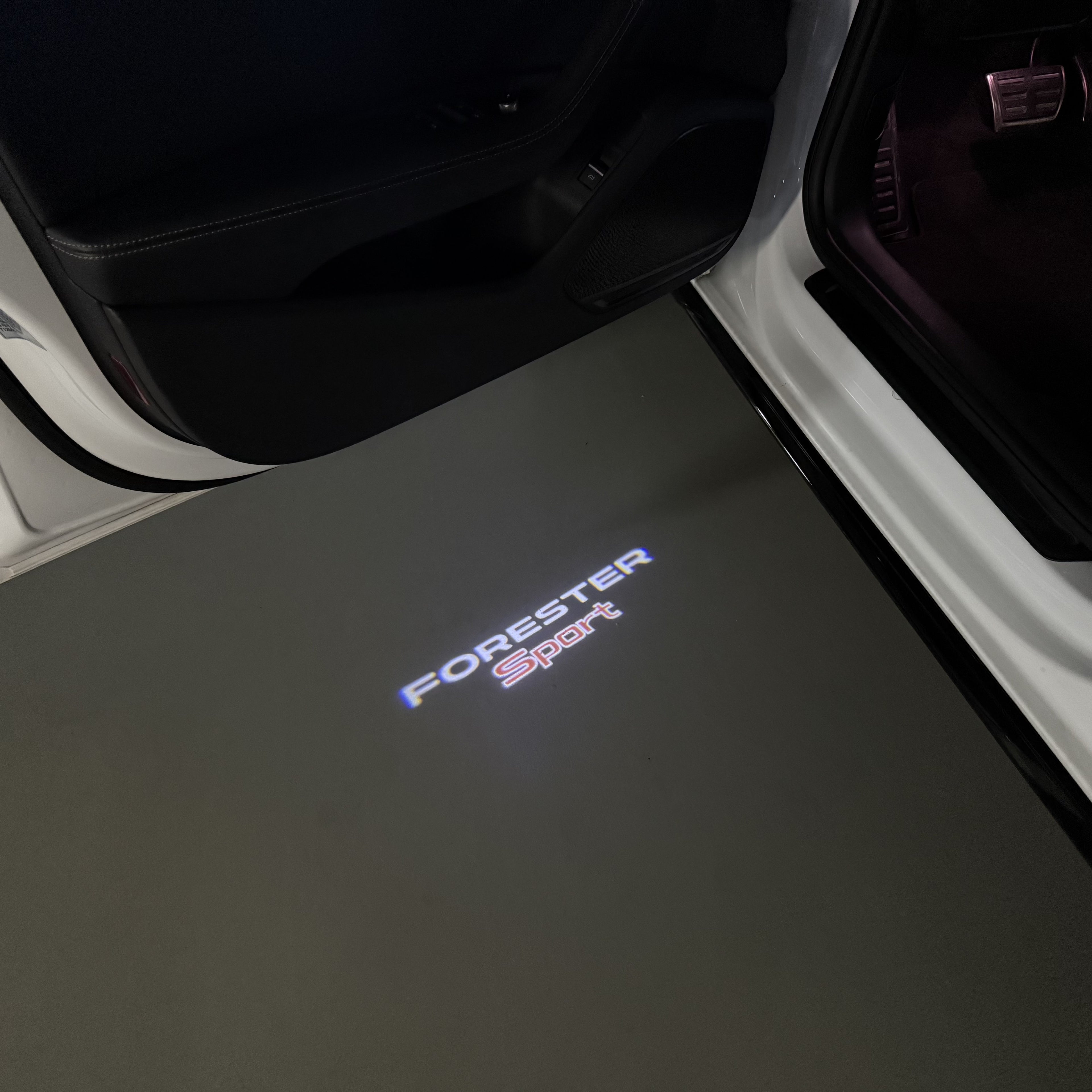 BRZ LOGO PROJECROTR أضواء Nr.03 (الكمية 1 = 1 مجموعات / 2 أضواء الباب)