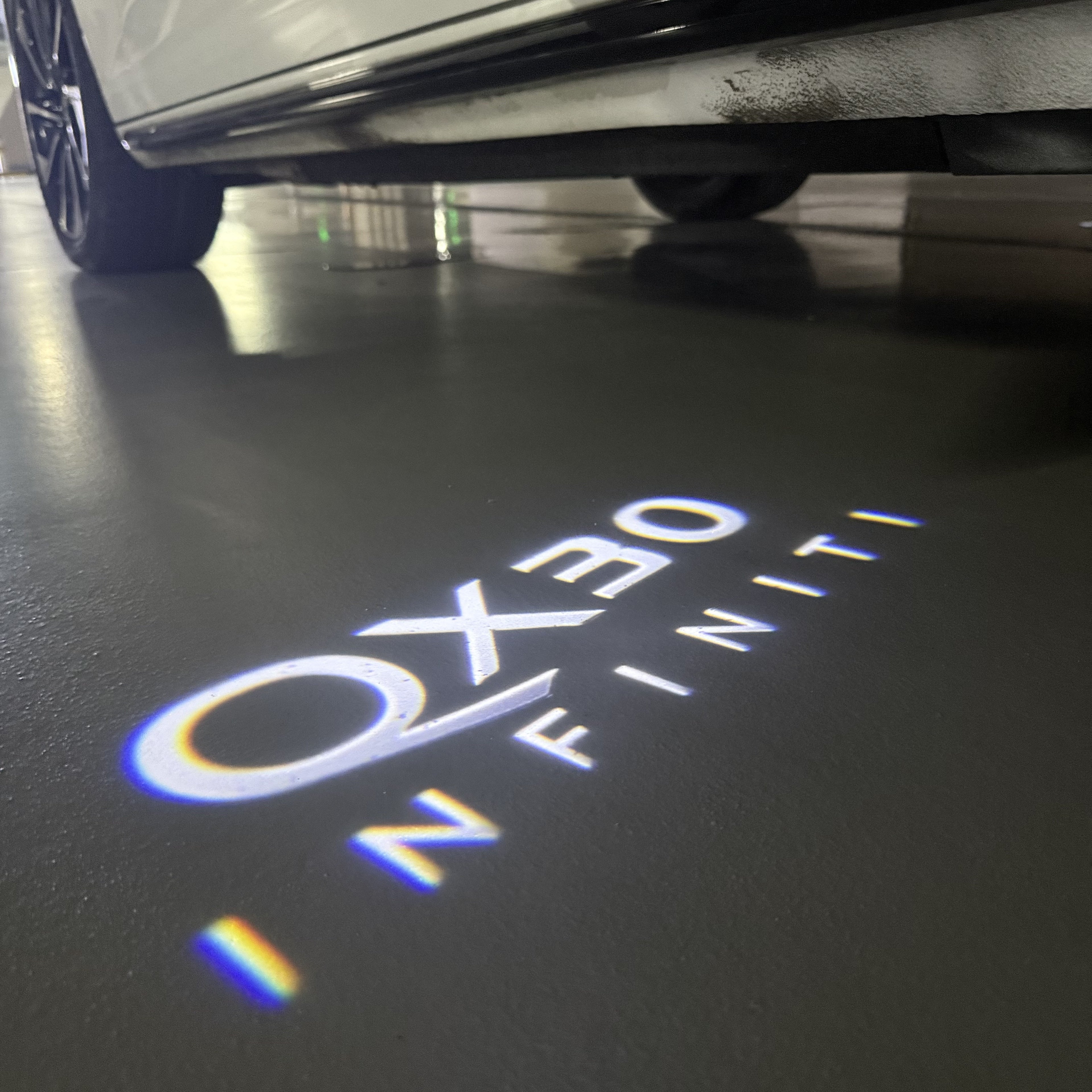 INFINITI  QX30 LOGO PROJECROTR LIGHTS  (quantity 1 = 1 sets/2 door lights)Nr.74A22