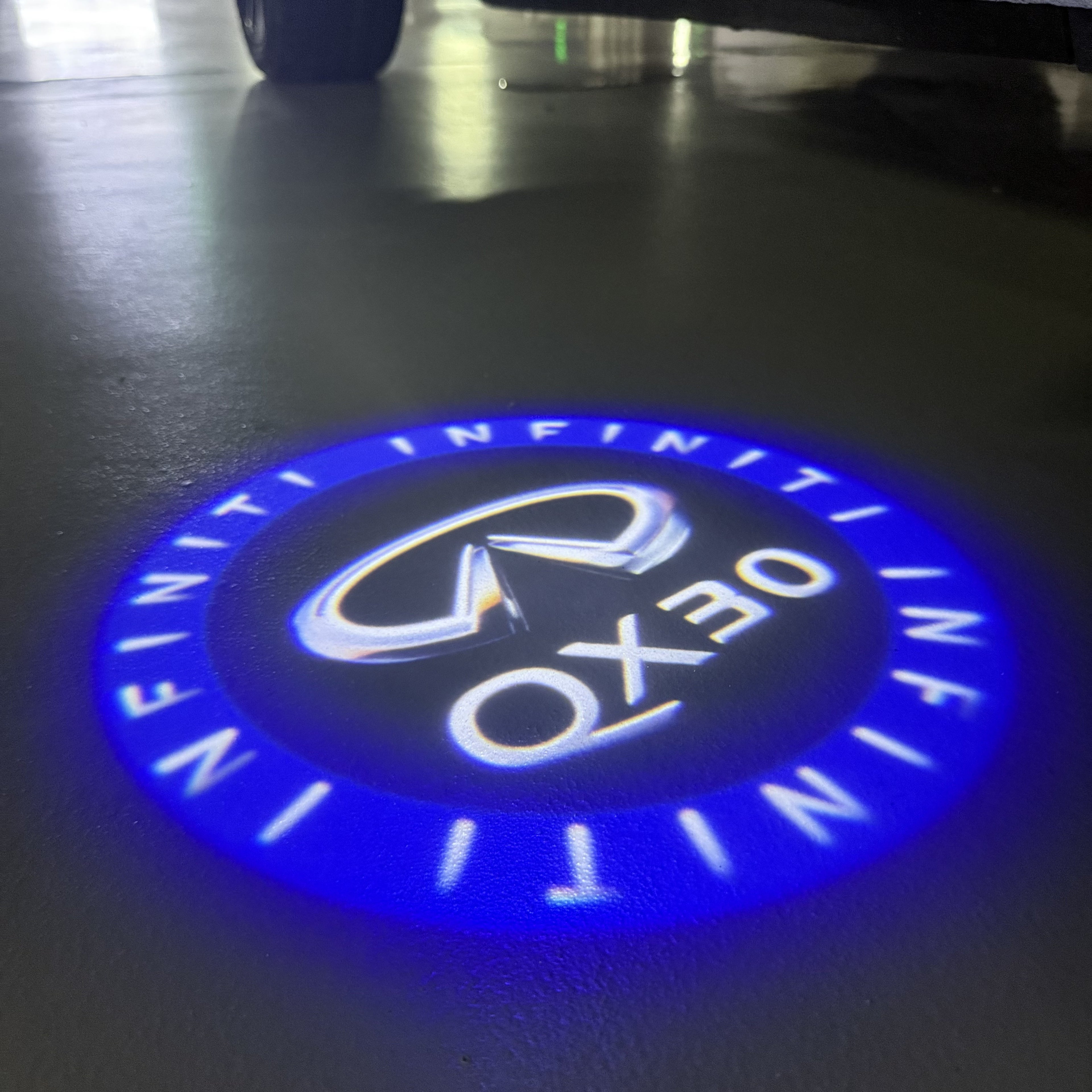INFINITI  QX30 LOGO PROJECROTR LIGHTS  (quantity 1 = 1 sets/2 door lights)Nr.74A25