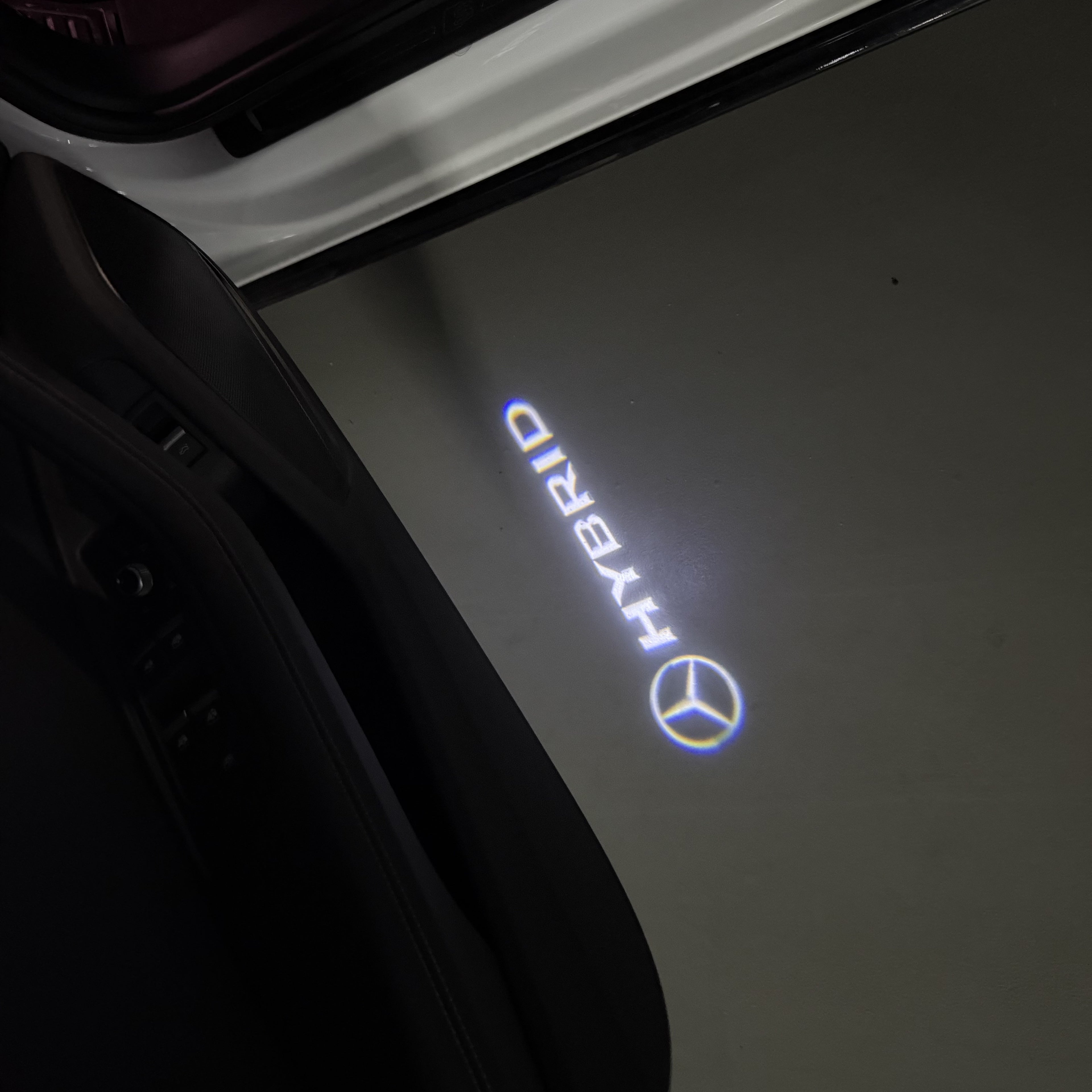 MERCEDES BENZ HYBRID LOGO PROJECTOT LIGHTS(quantity 1 = 1 sets/2 door lights) Nr.03f 024
