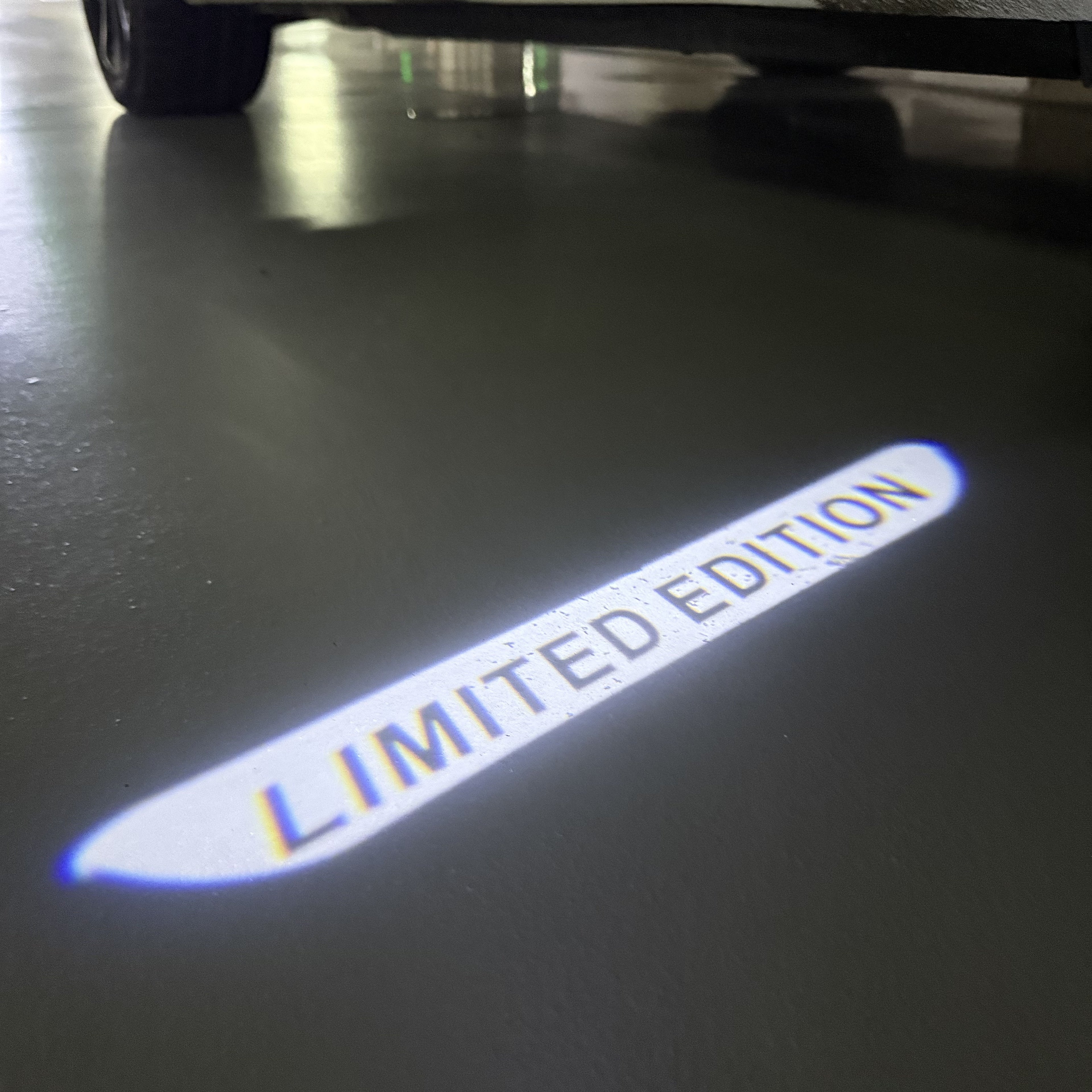 MERCEDES BENZ EDITION LOGO PROJECTOT LIGHTS(quantity 1 = 1 sets/2 door lights) Nr.03f 019