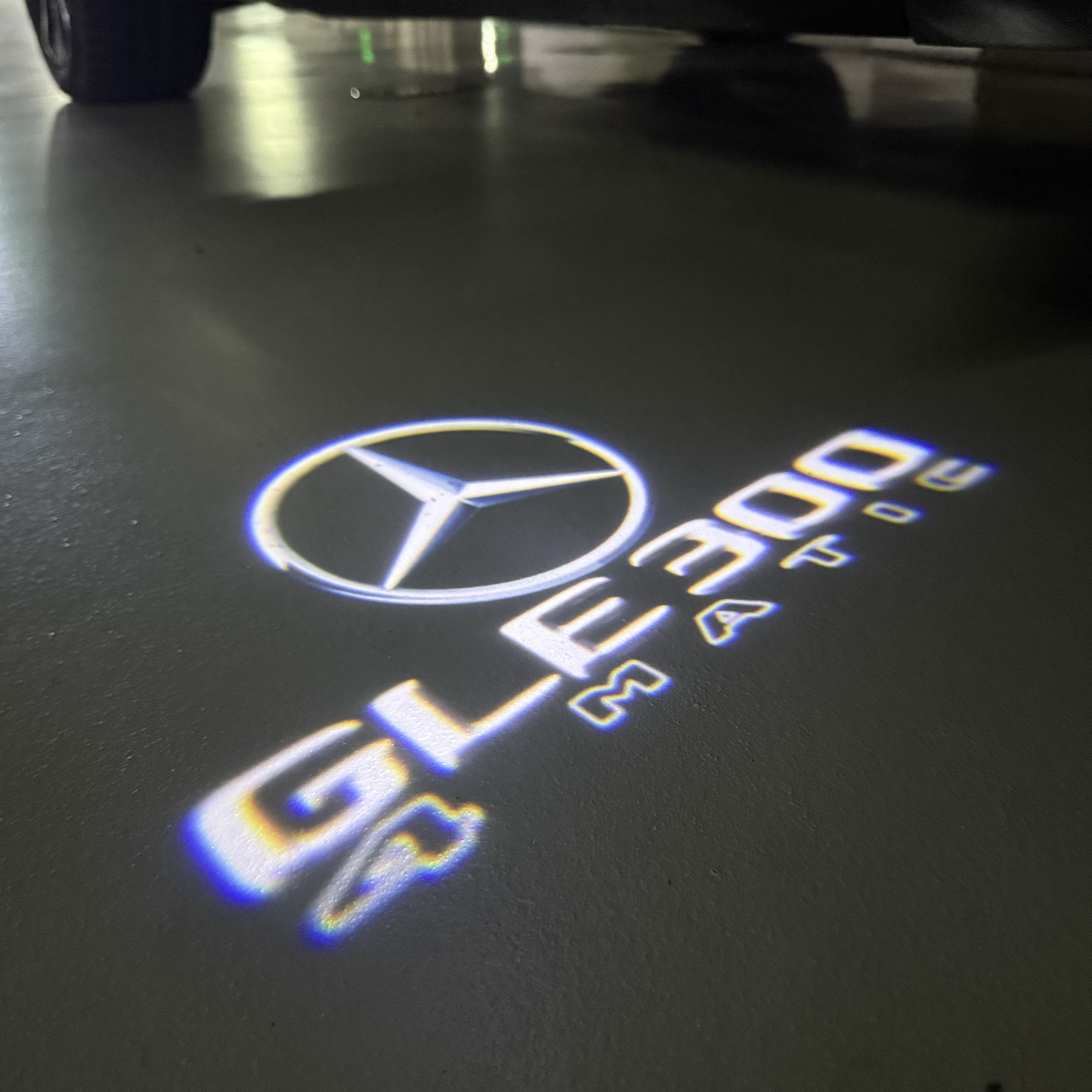 MERCEDES BENZ GLE 300 LOGO PROJECTOR LIGHTS  (quantity 1 = 1 sets/2 door lights)Nr.03f044