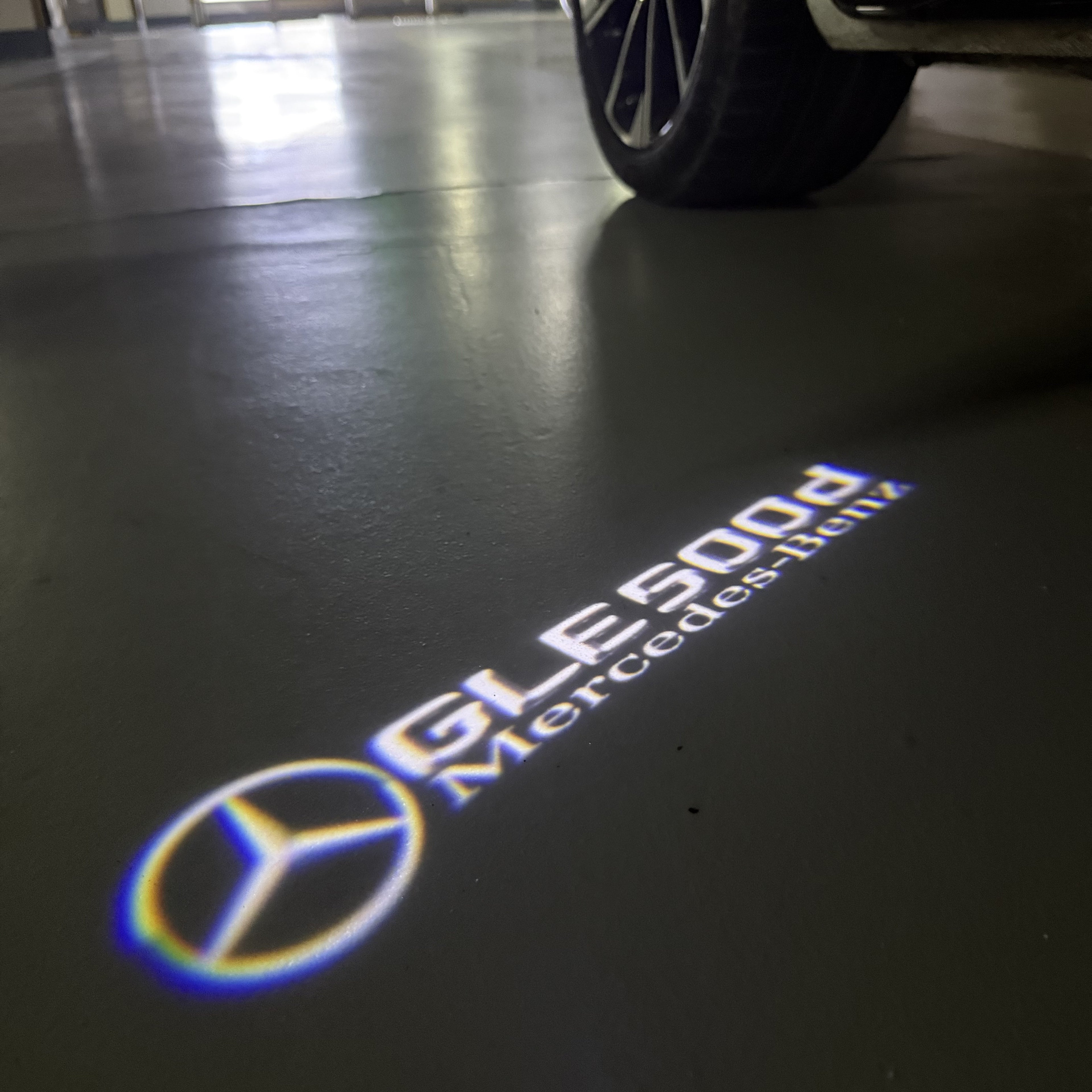 MERCEDES BENZ GLE 500d LOGO PROJECTOR LIGHTS  (quantity 1 = 1 sets/2 door lights)Nr.03f055