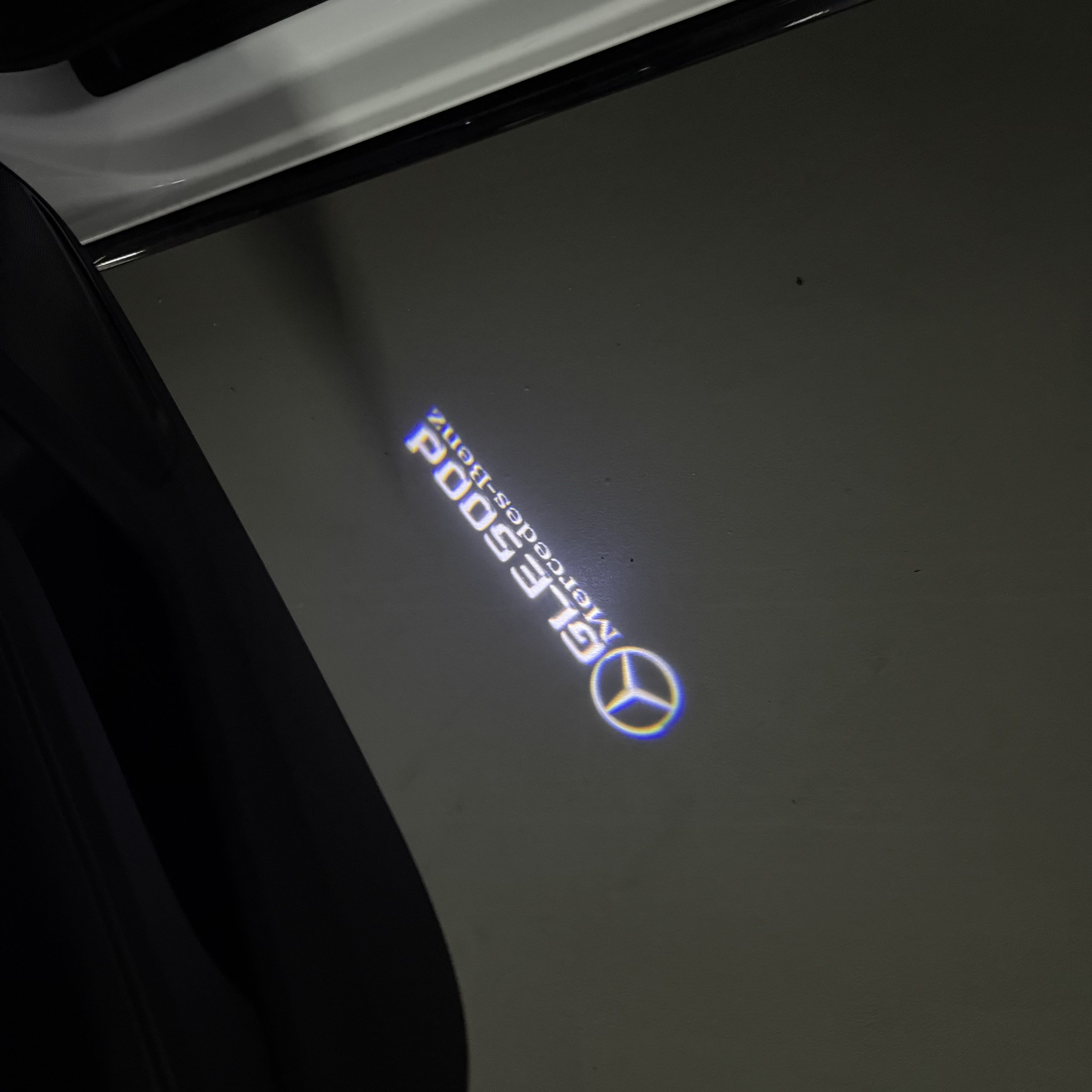 MERCEDES BENZ GLE 500d LOGO PROJECTOR LIGHTS  (quantity 1 = 1 sets/2 door lights)Nr.03f055