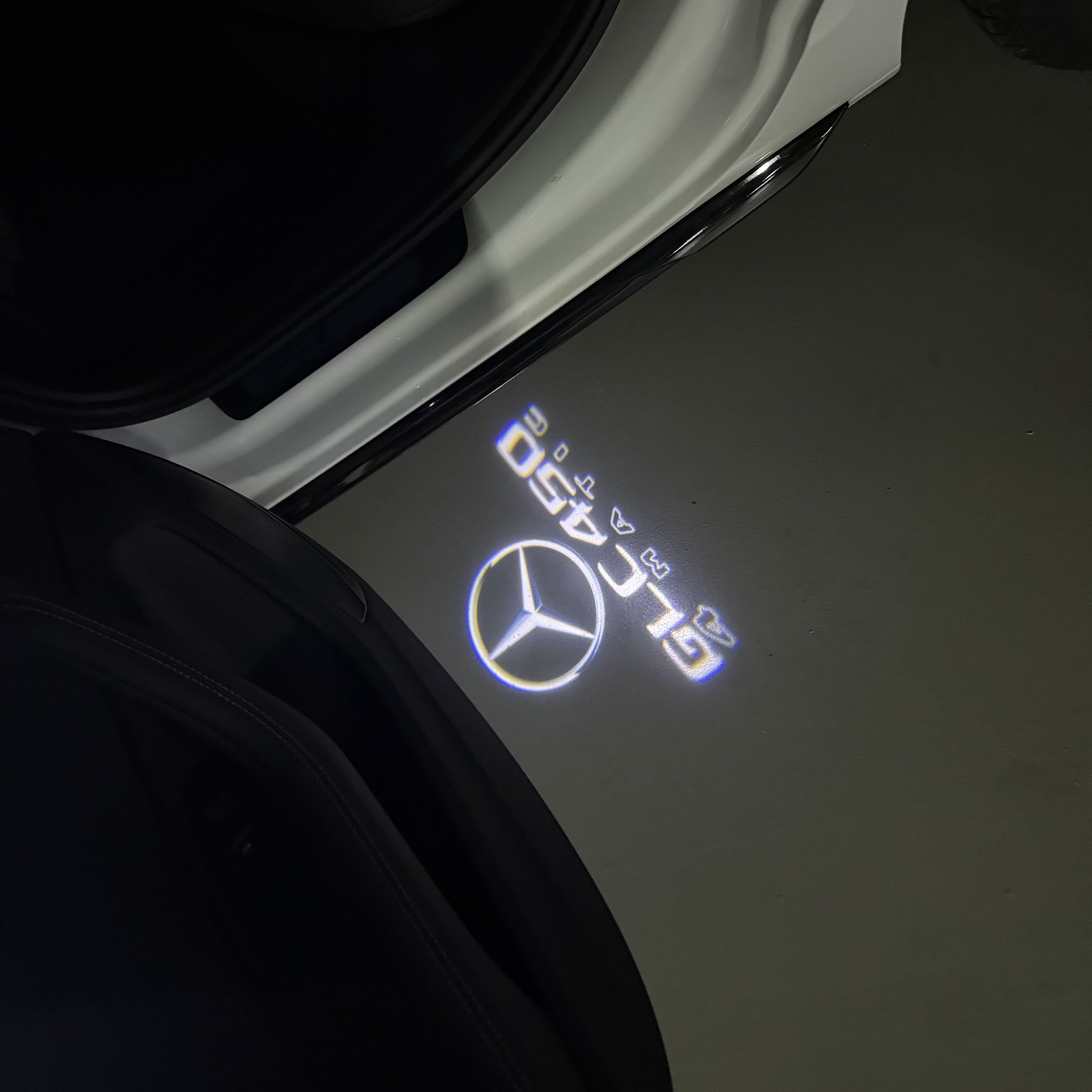 MERCEDES BENZ GLC 450 LOGO PROJECTOR LIGHTS  (quantity 1 = 1 sets/2 door lights)Nr.03f053