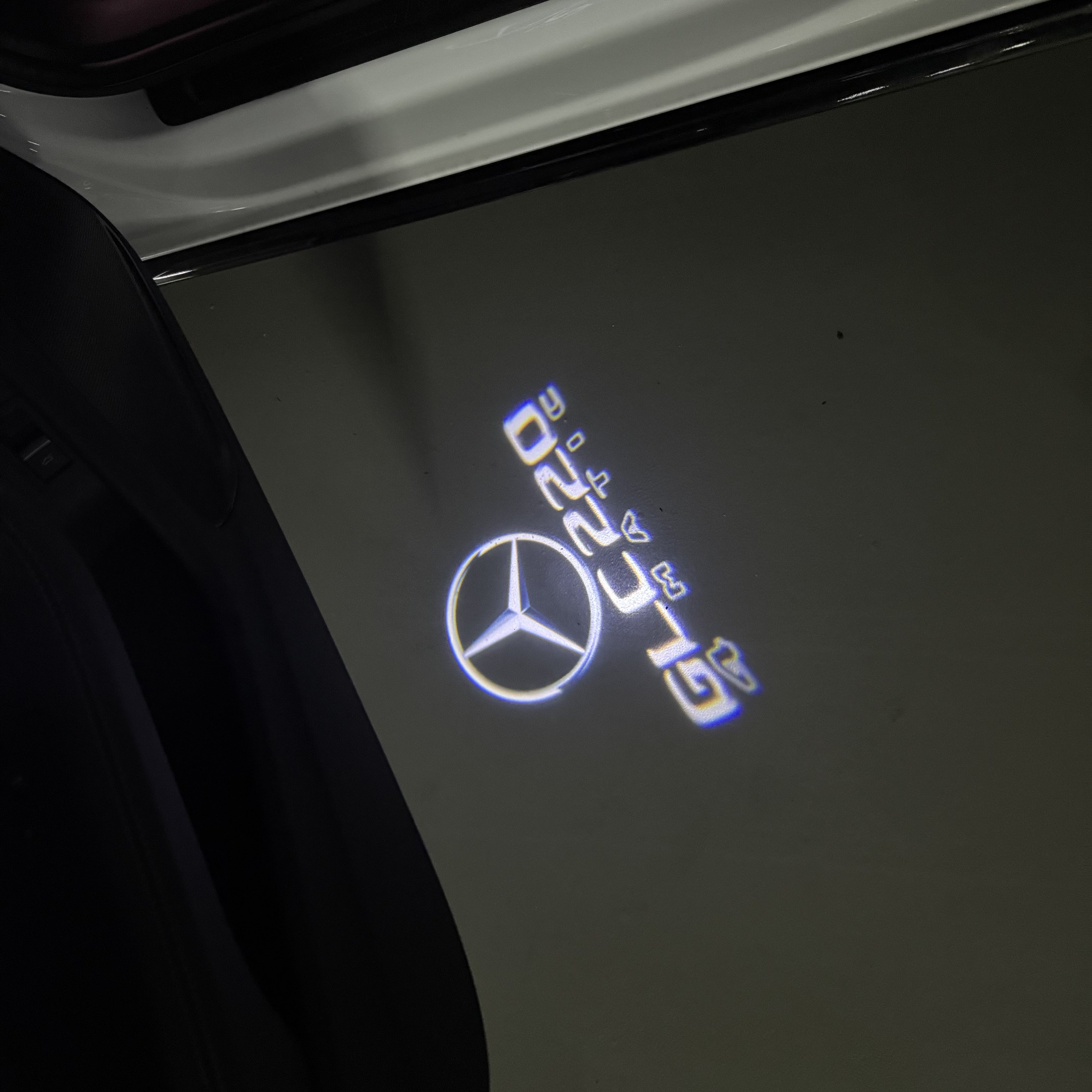MERCEDES BENZ GLC 220 LOGO PROJECTOR LIGHTS  (quantity 1 = 1 sets/2 door lights)Nr.03f038