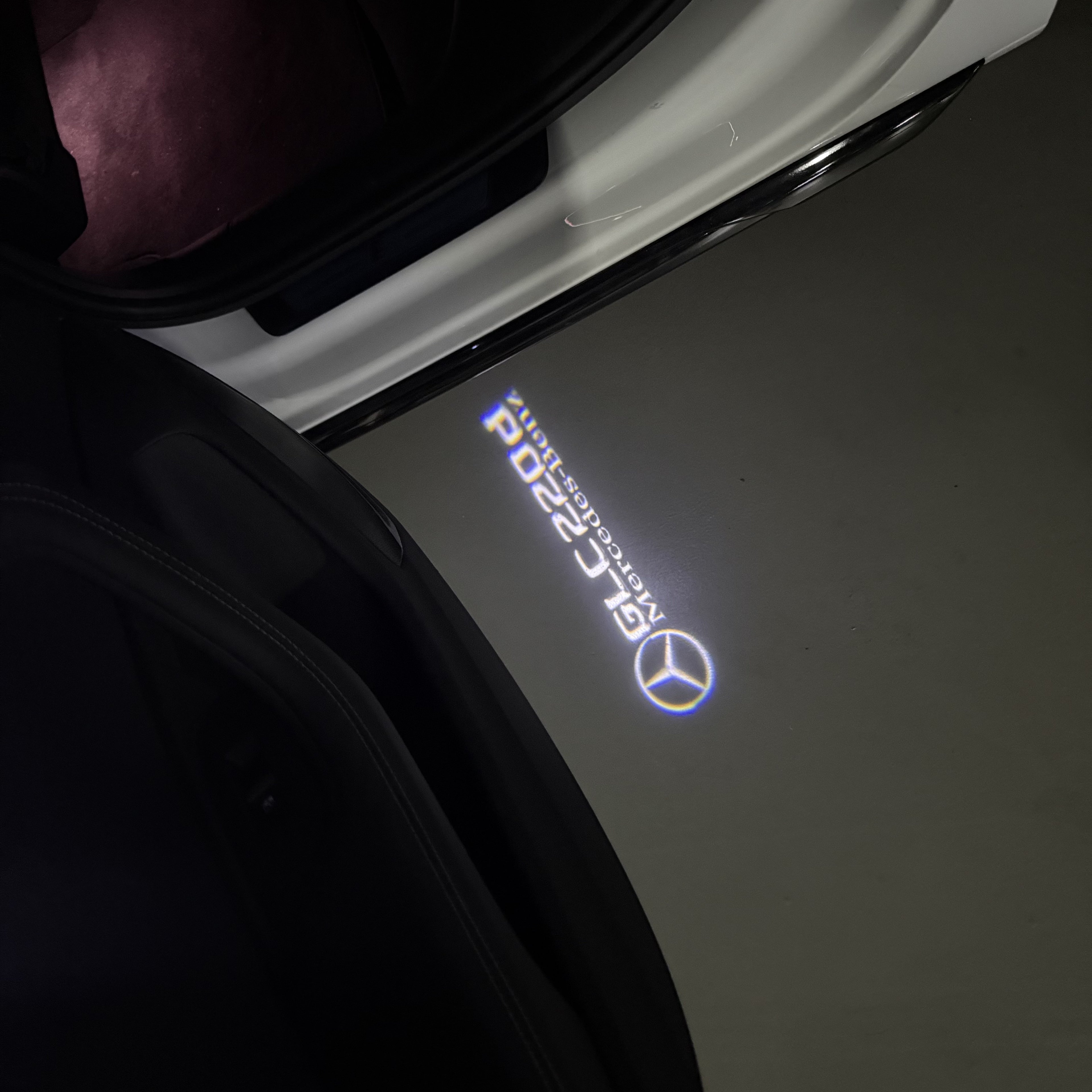MERCEDES BENZ GLC 220d LOGO PROJECTOR LIGHTS  (quantity 1 = 1 sets/2 door lights)Nr.03f039