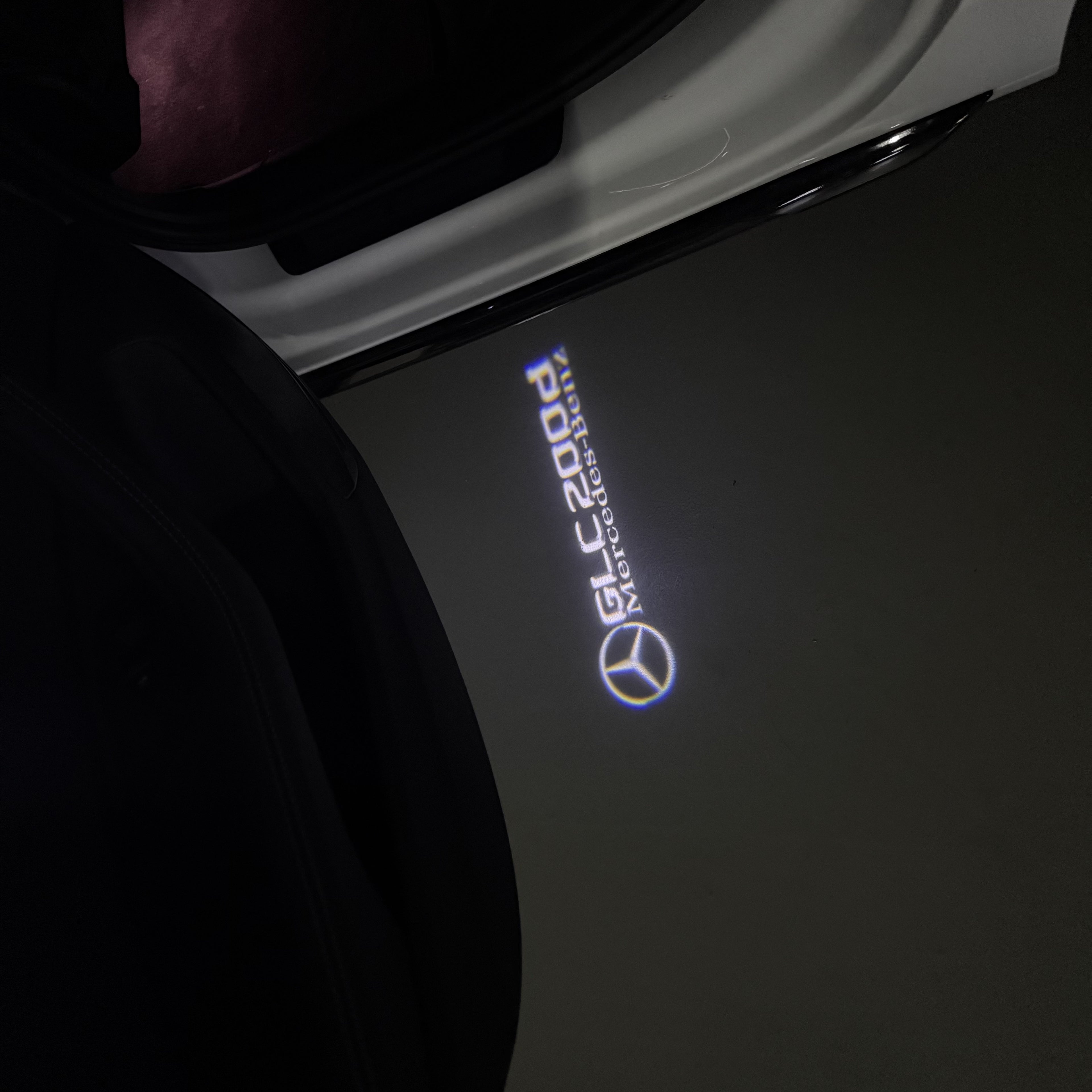 MERCEDES BENZ GLC 200d LOGO PROJECTOR LIGHTS  (quantity 1 = 1 sets/2 door lights)Nr.03f036