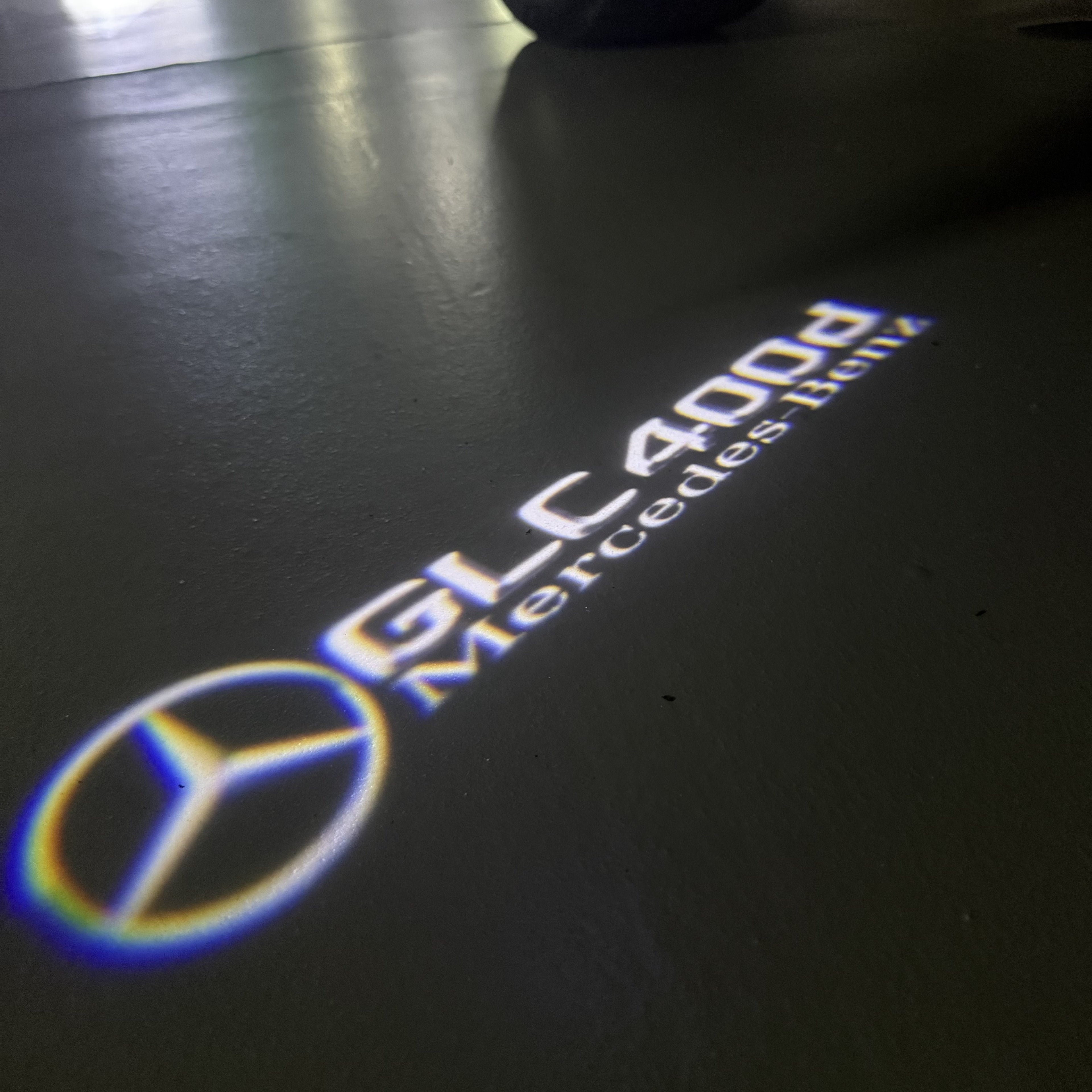 MERCEDES BENZ GLC 400d LOGO PROJECTOR LIGHTS  (quantity 1 = 1 sets/2 door lights)Nr.03f051
