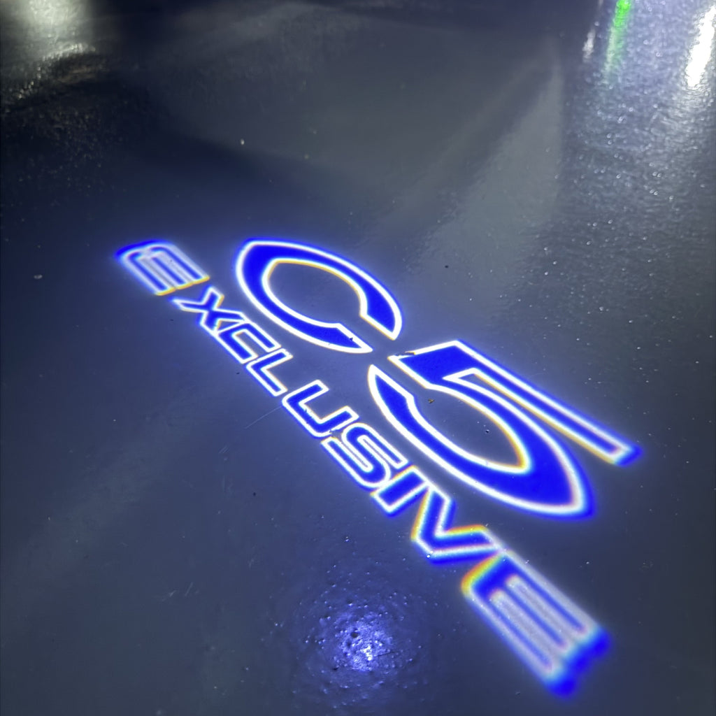 CITROËN C5  EXCLUSIVE  LOGO PROJECTOT LIGHTS (quantity 1 = 1 sets/2 door lights) Nr.6024q0t0133