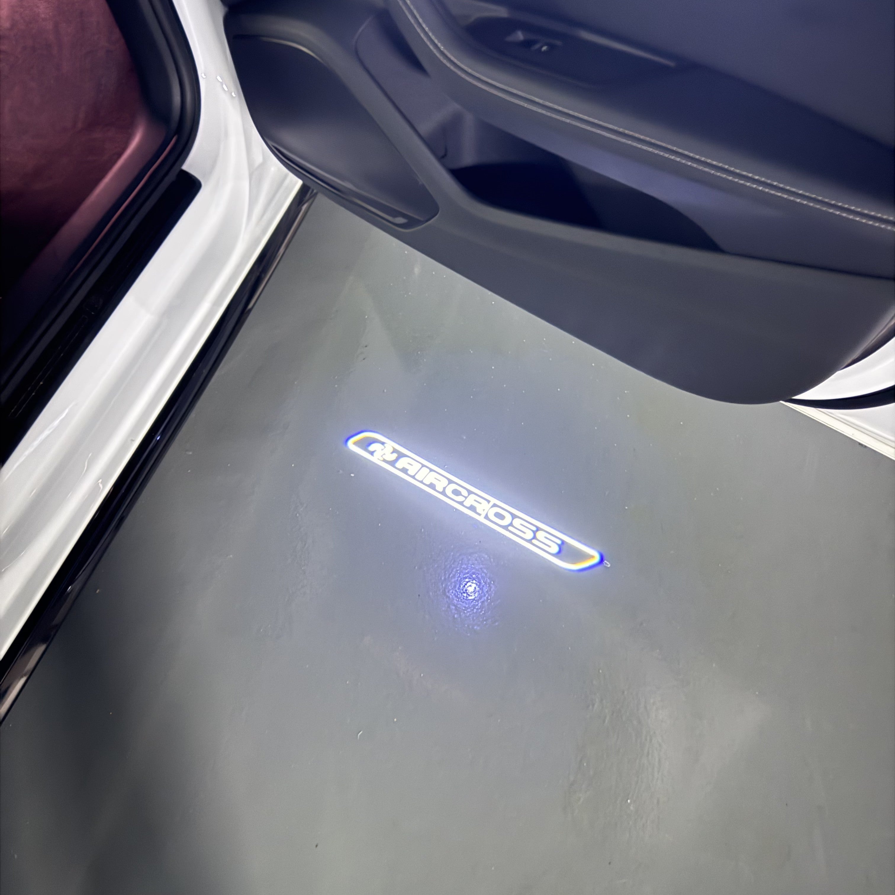 CITROËN  AIRCROSS   LOGO PROJECTOT LIGHTS (quantity 1 = 1 sets/2 door lights) Nr.6024q0t0122