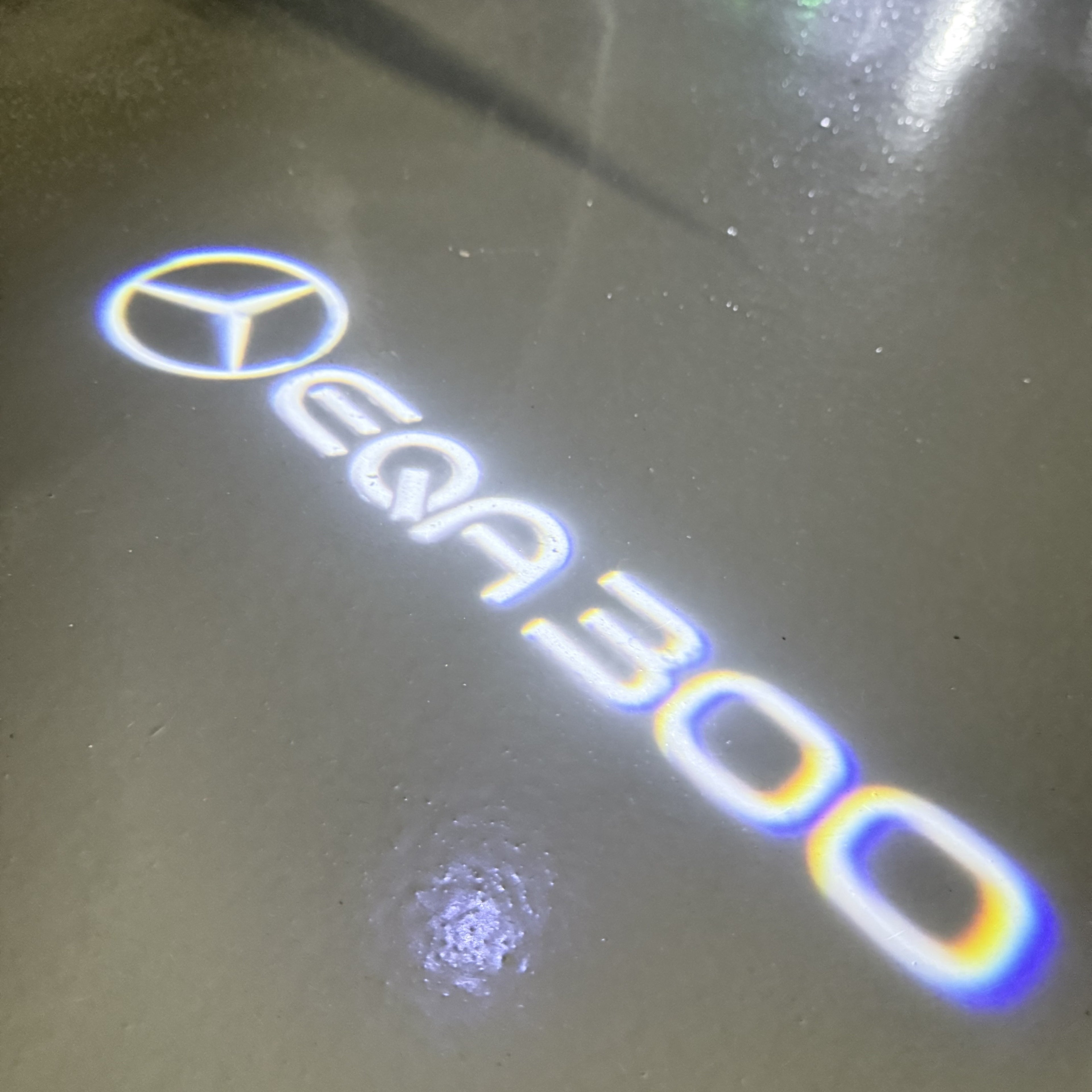 MERCEDES BENZ EQA 300 LOGO PROJECTOR LIGHTS  (quantity 1 = 1 sets/2 door lights)Nr.03f07