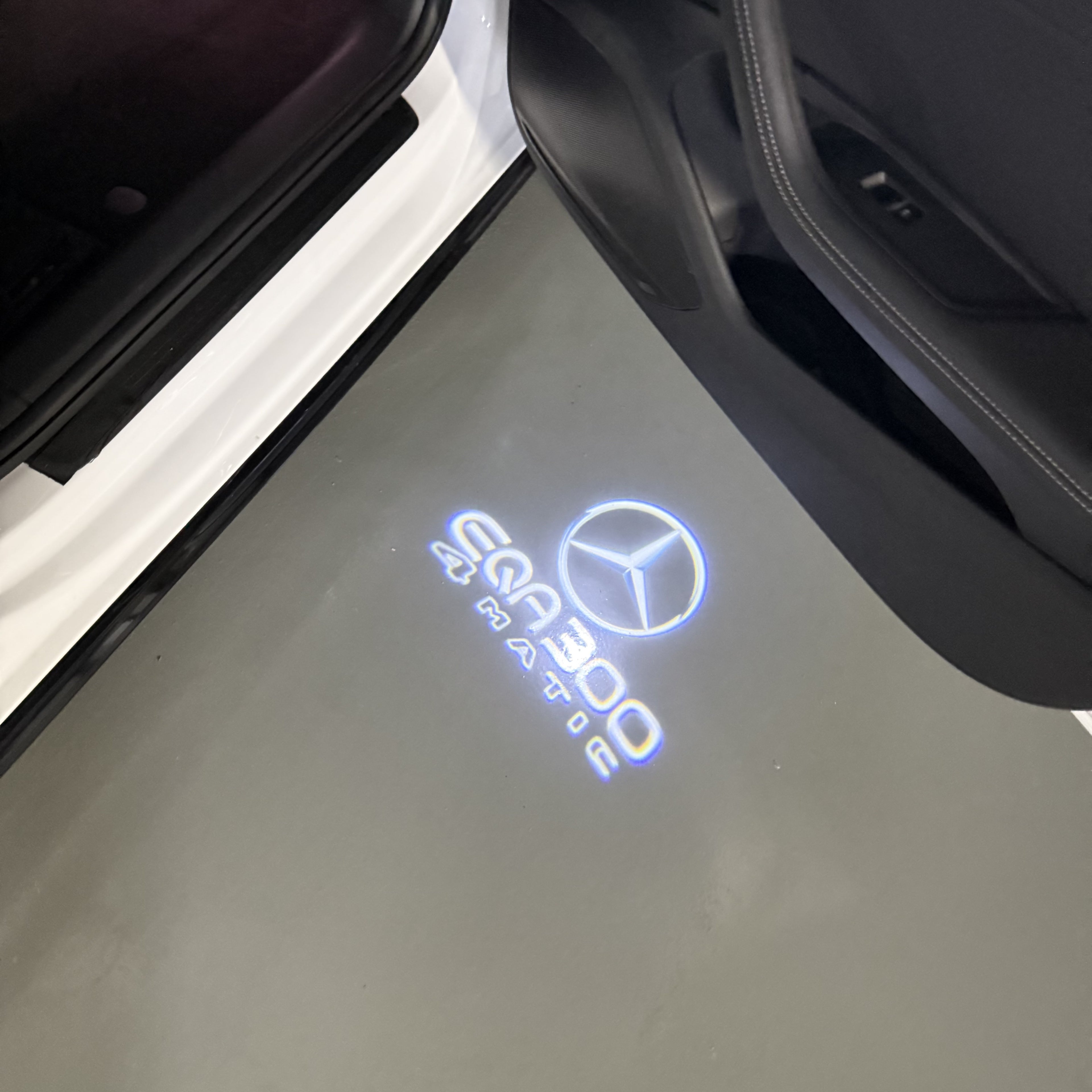 MERCEDES BENZ EQA 300 LOGO PROJECTOR LIGHTS  (quantity 1 = 1 sets/2 door lights)Nr.03f06