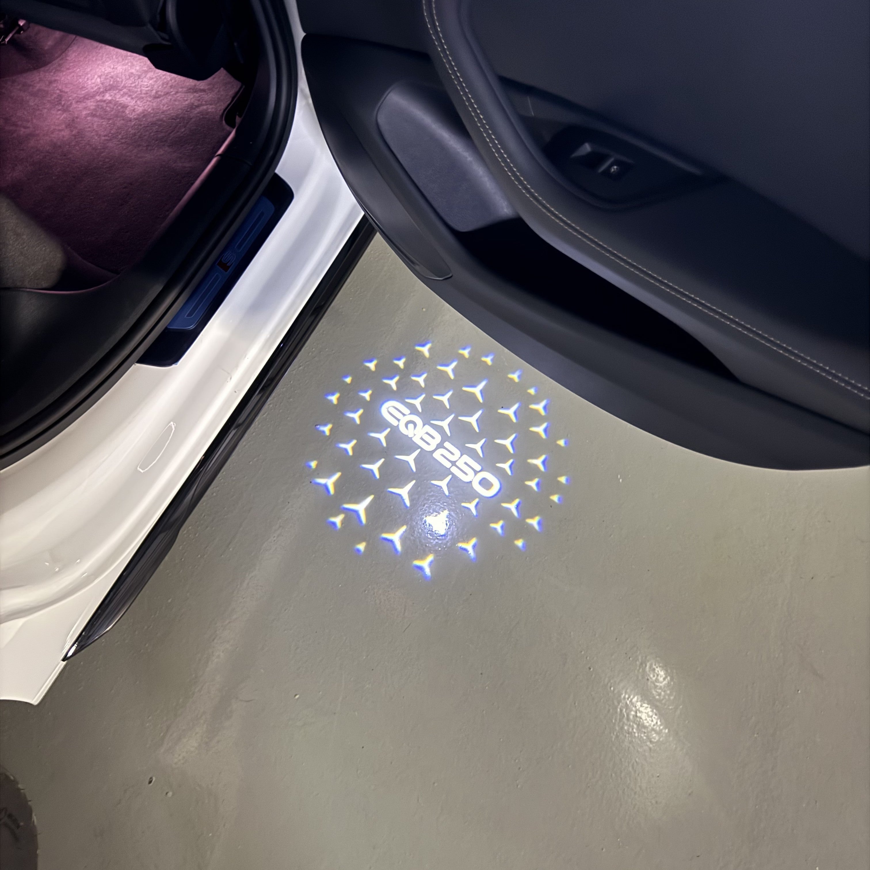 MERCEDES BENZ EQB 250  LOGO PROJECTOR LIGHTS  (quantity 1 = 1 sets/2 door lights)Nr.03f012
