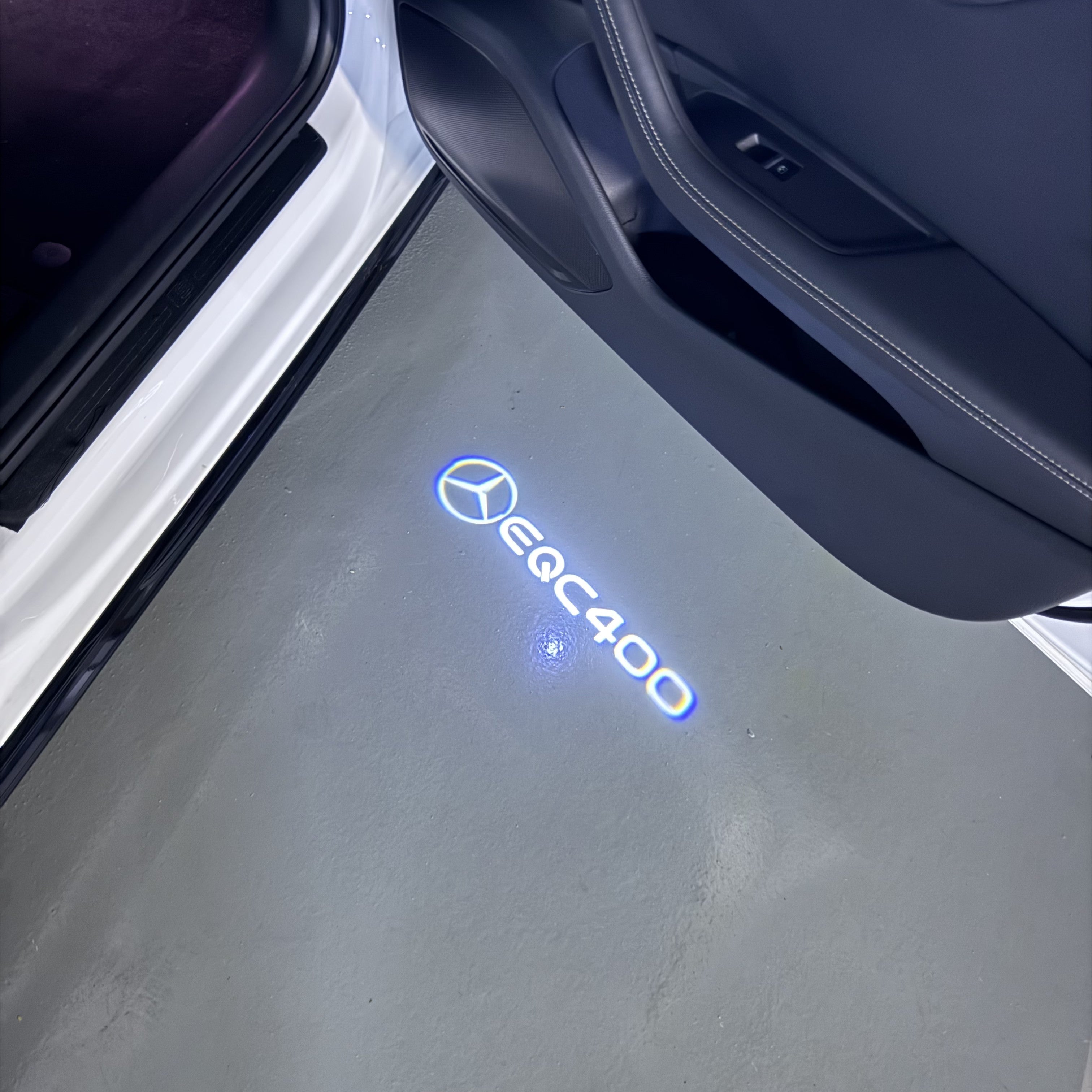 MERCEDES BENZ EQC 400  LOGO PROJECTOR LIGHTS  (quantity 1 = 1 sets/2 door lights)Nr.03f010