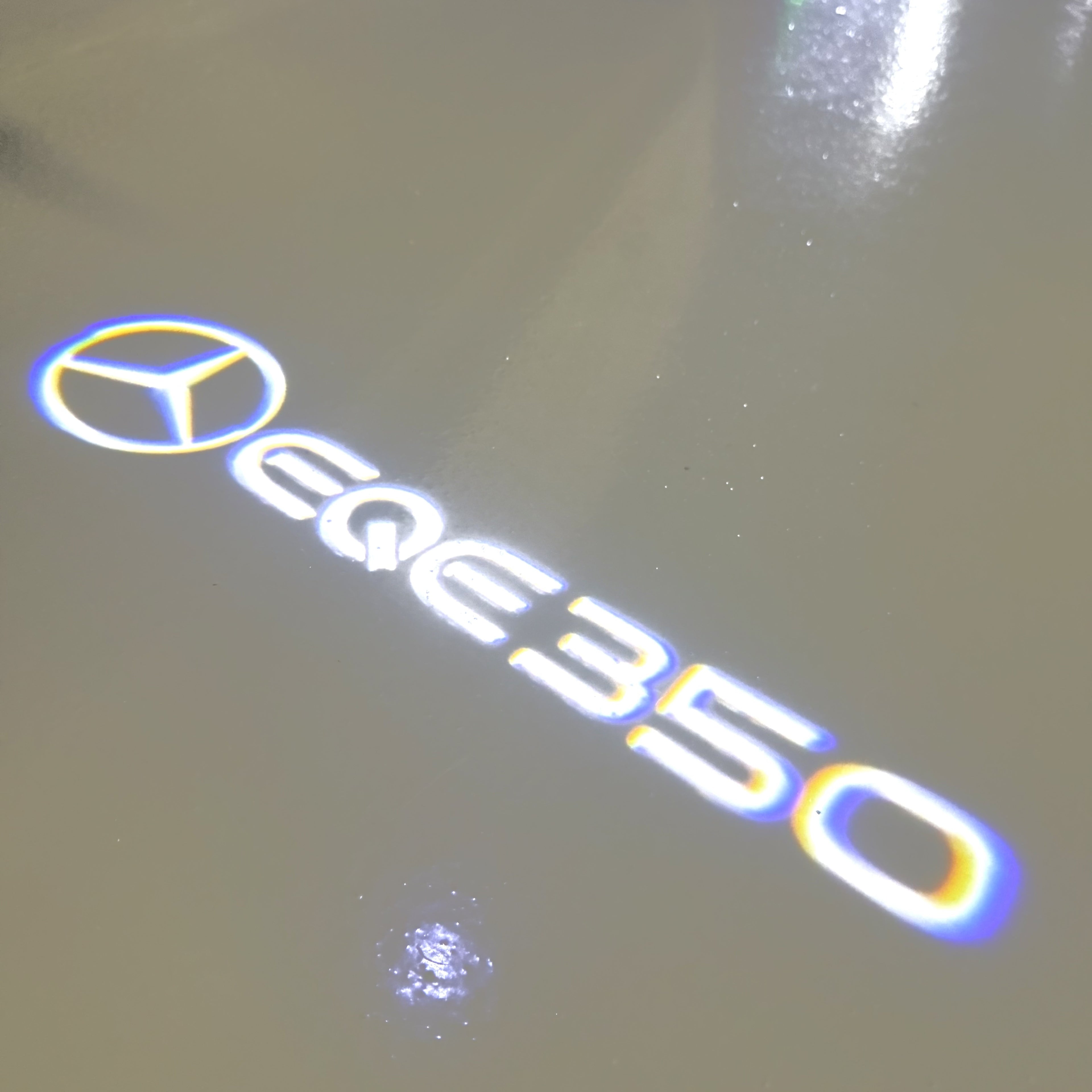 MERCEDES BENZ EQE 350  LOGO PROJECTOR LIGHTS  (quantity 1 = 1 sets/2 door lights)Nr.03f018