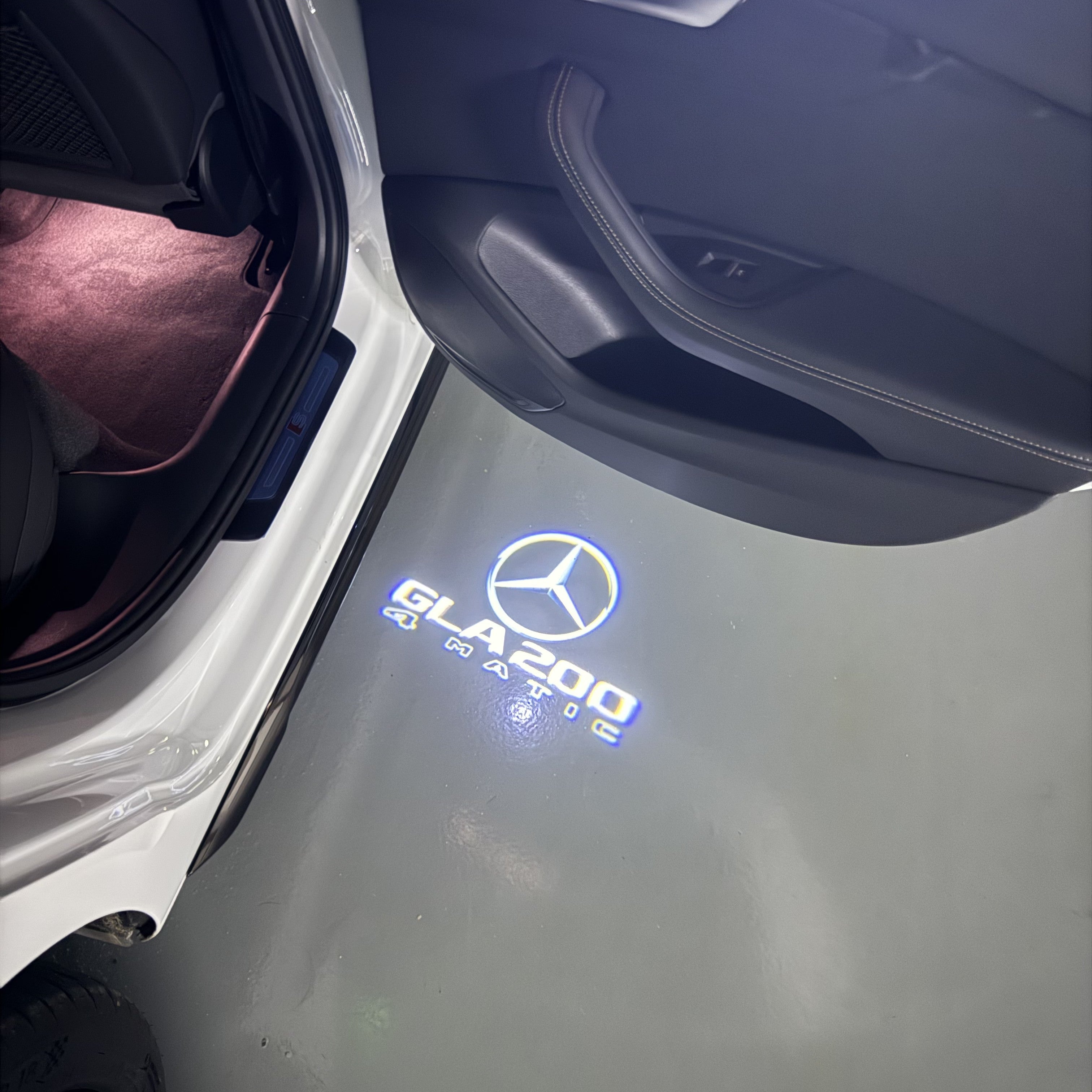 MERCEDES BENZ GLA 200 LOGO PROJECTOR LIGHTS  (quantity 1 = 1 sets/2 door lights)Nr.03f017