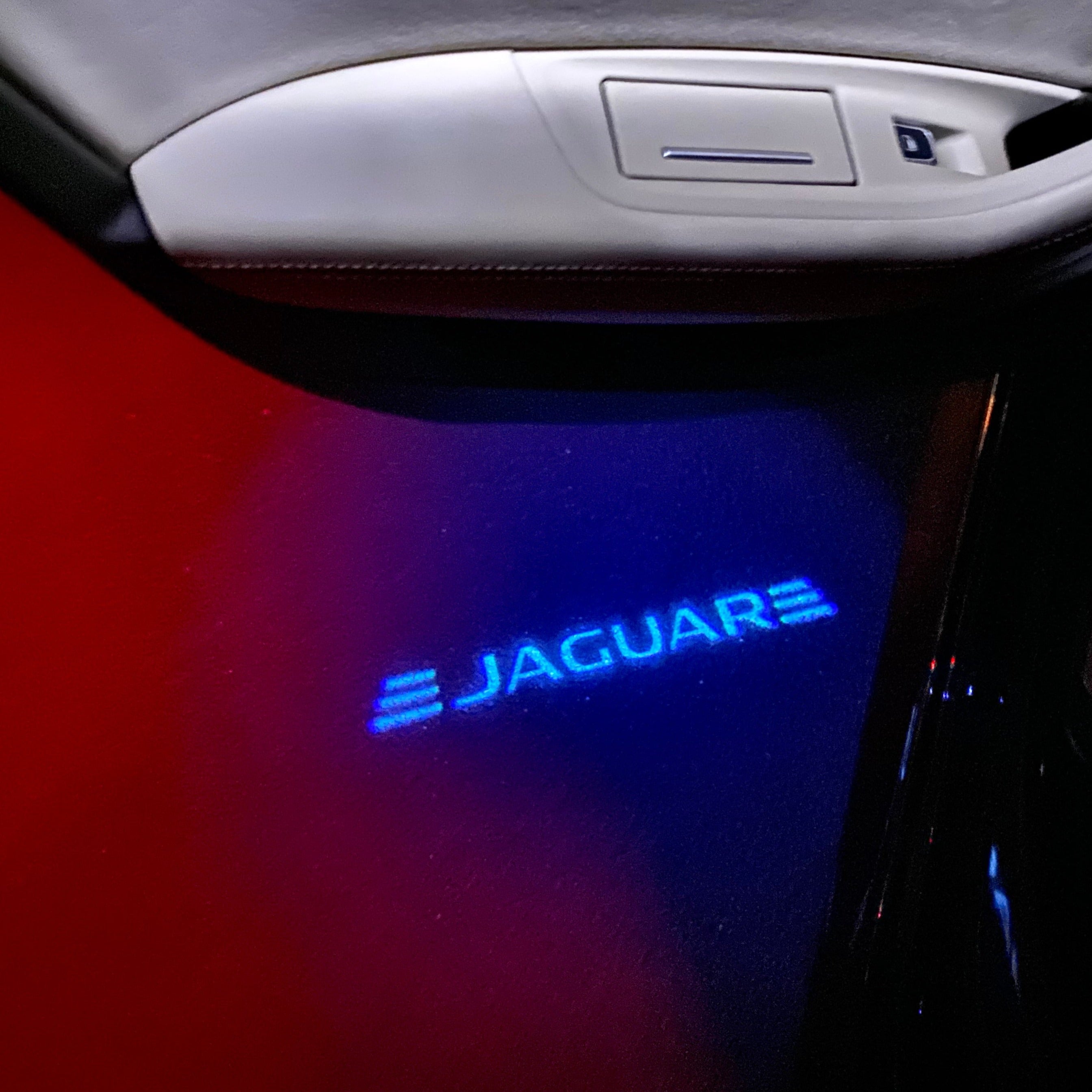 JAGUAR LOGO مشروع الاضواء Nr.19 (الكمية 1 = 1 مجموعة / 2 اضواء بالباب)