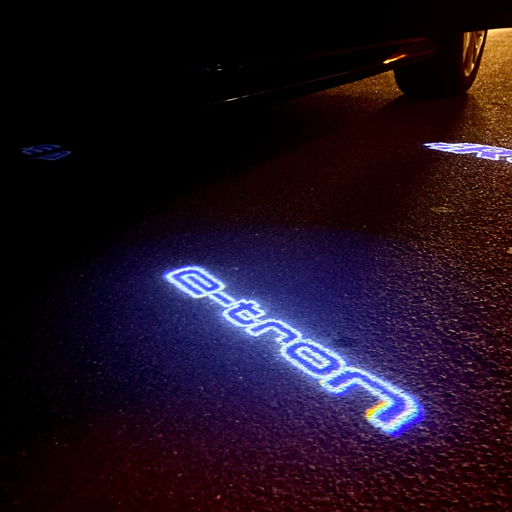 AUDI LOGO PROJECTOT LIGHTS Nr.19 (الكمية 1 = 2 Logo Films /2 أضواء الباب)