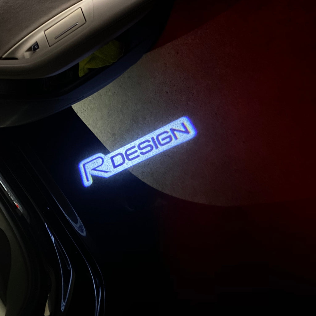 Volvo LOGO PROJECTOR LIGHTS Nr.59 (الكمية 1 = 2 شعار فيلم / 2 مصباح باب)