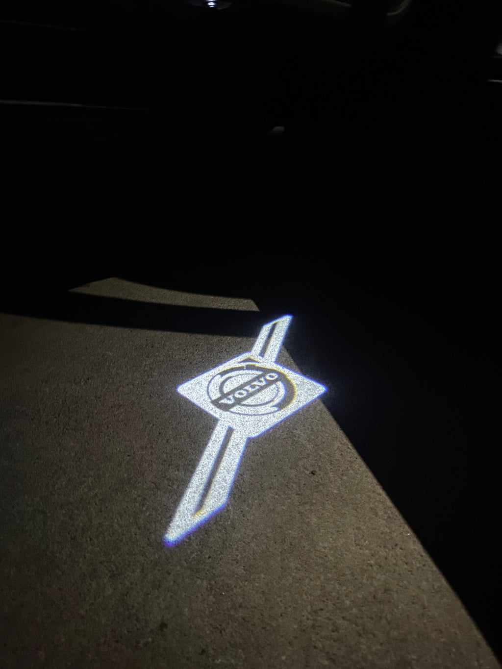 فولفو LOGO PROJECROTR أضواء Nr.29 (الكمية 1 = 2 شعار فيلم / 2 أضواء الباب)