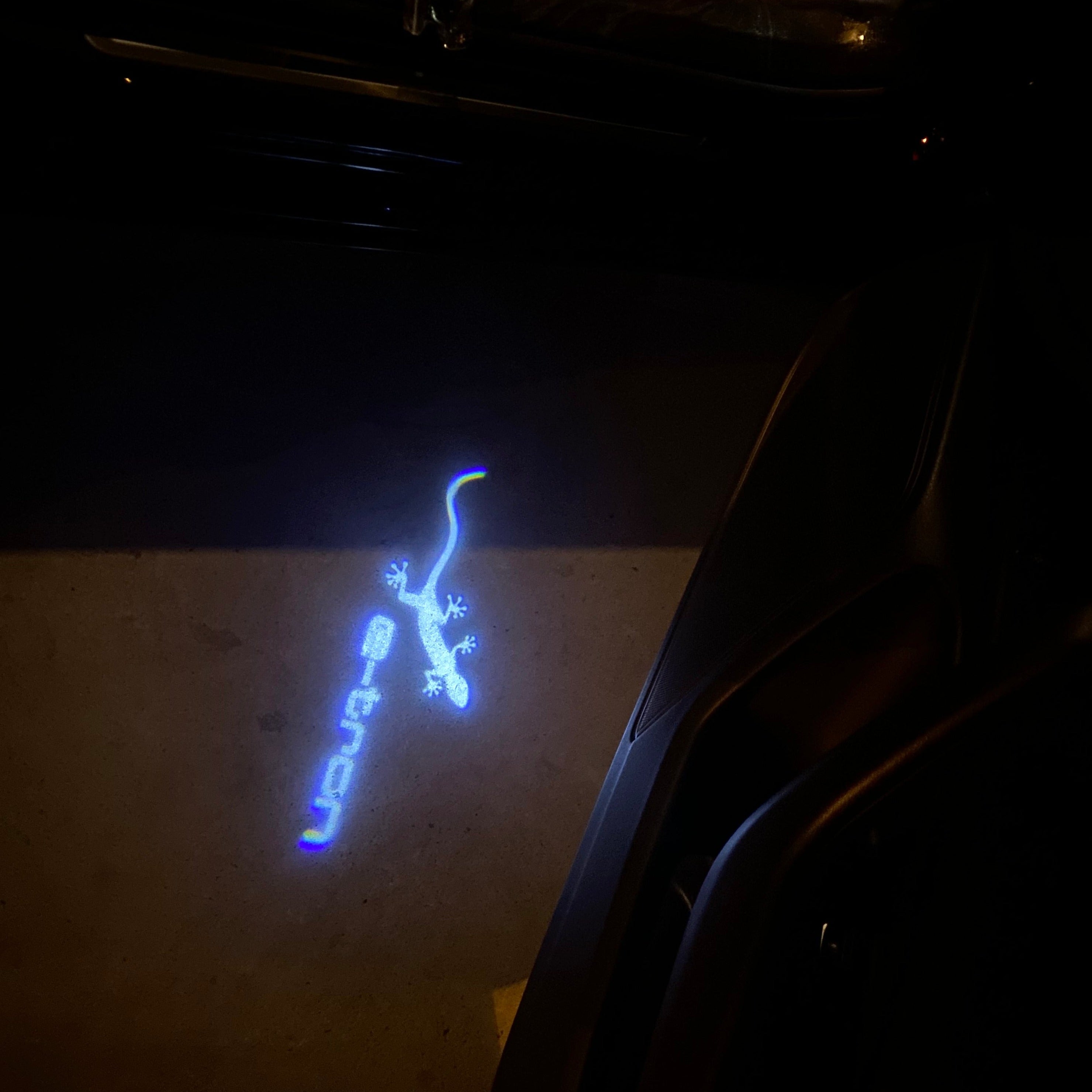AUDI LOGO PROJECTOT LIGHTS Nr.19 (الكمية 1 = 2 Logo Films /2 أضواء الباب)