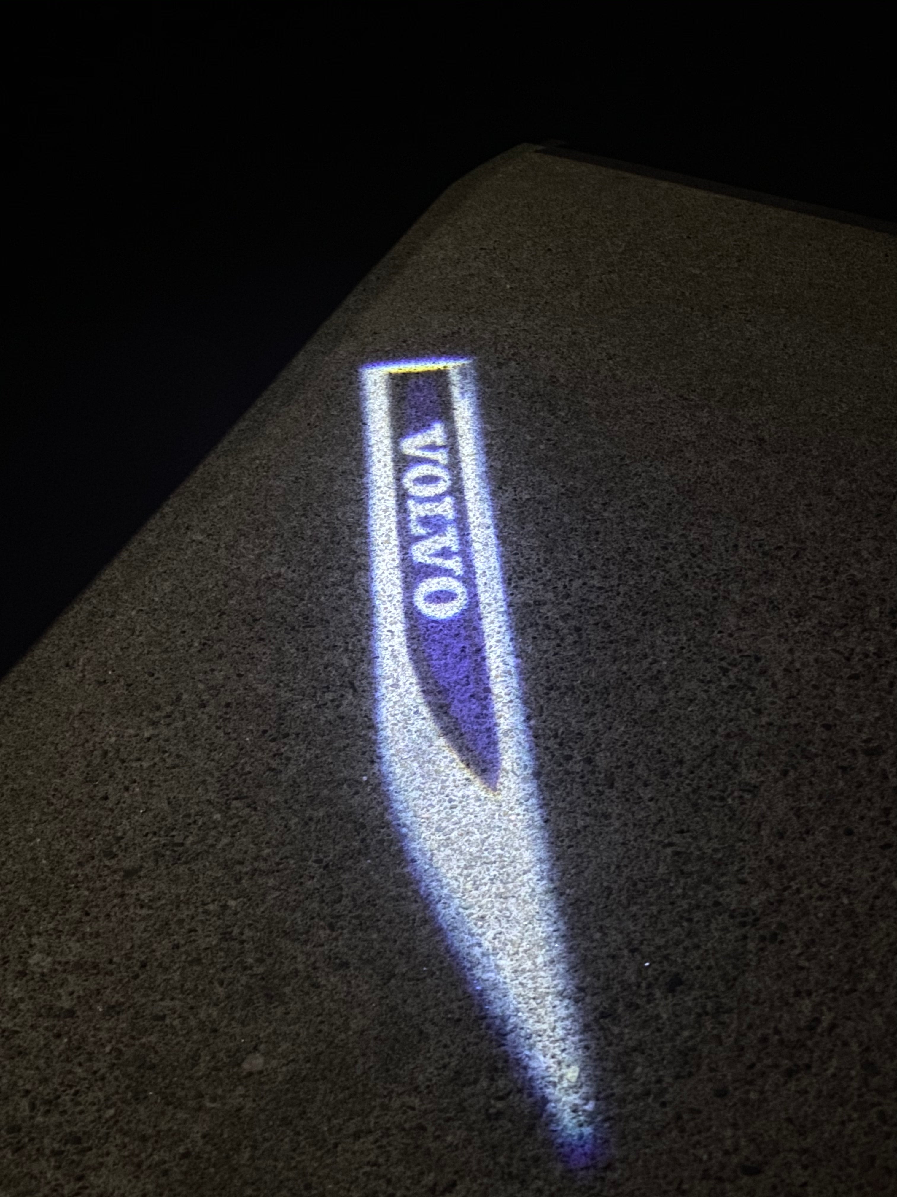 FOvo LOGO PROJERTROTR Elights Nr.139 (الكمية 1 = 2 Logo Film / 2 oP lights)