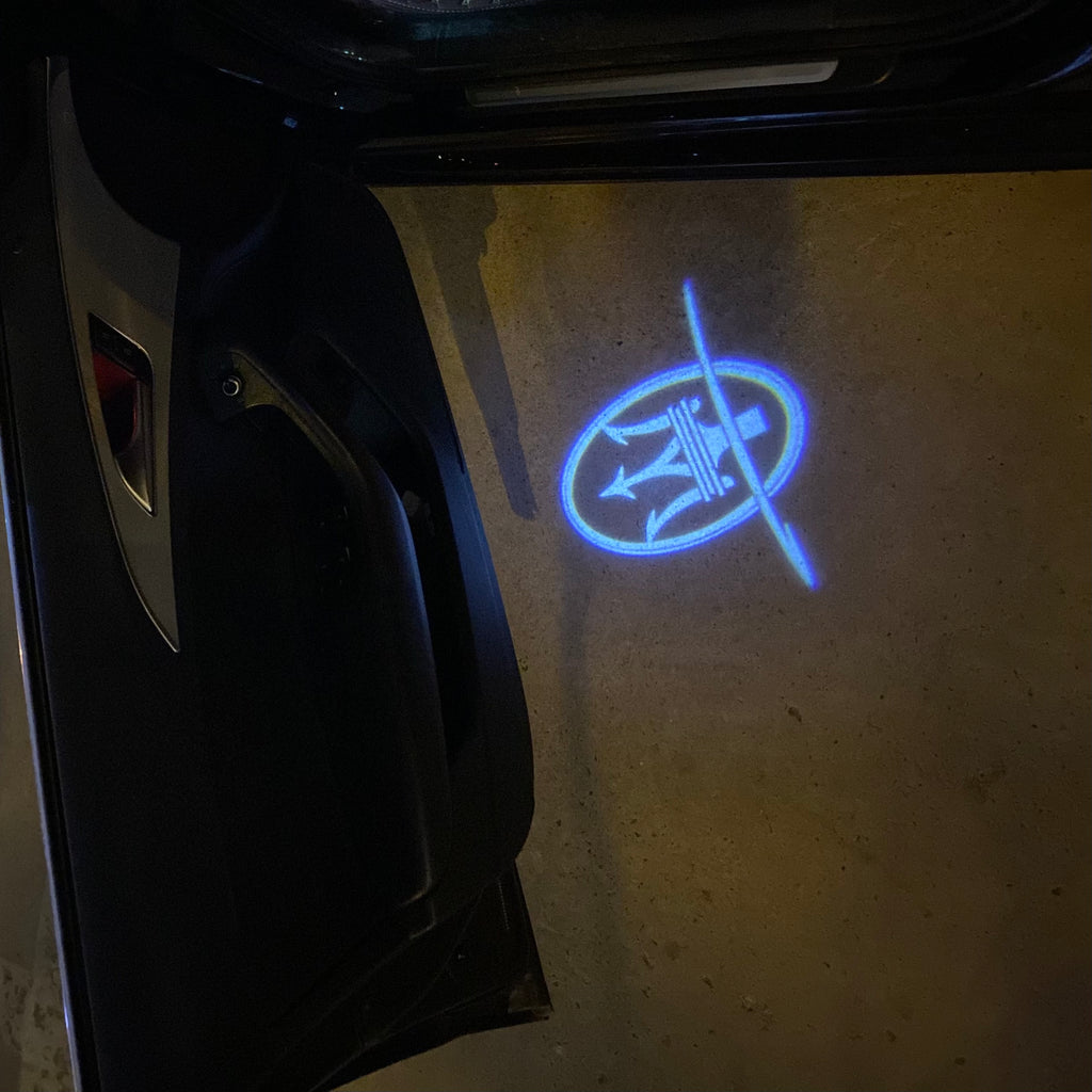 Maserati Original  LOGO PROJECROTR LIGHTS Nr.11 (quantity 1 = 1 sets/2 door lights)