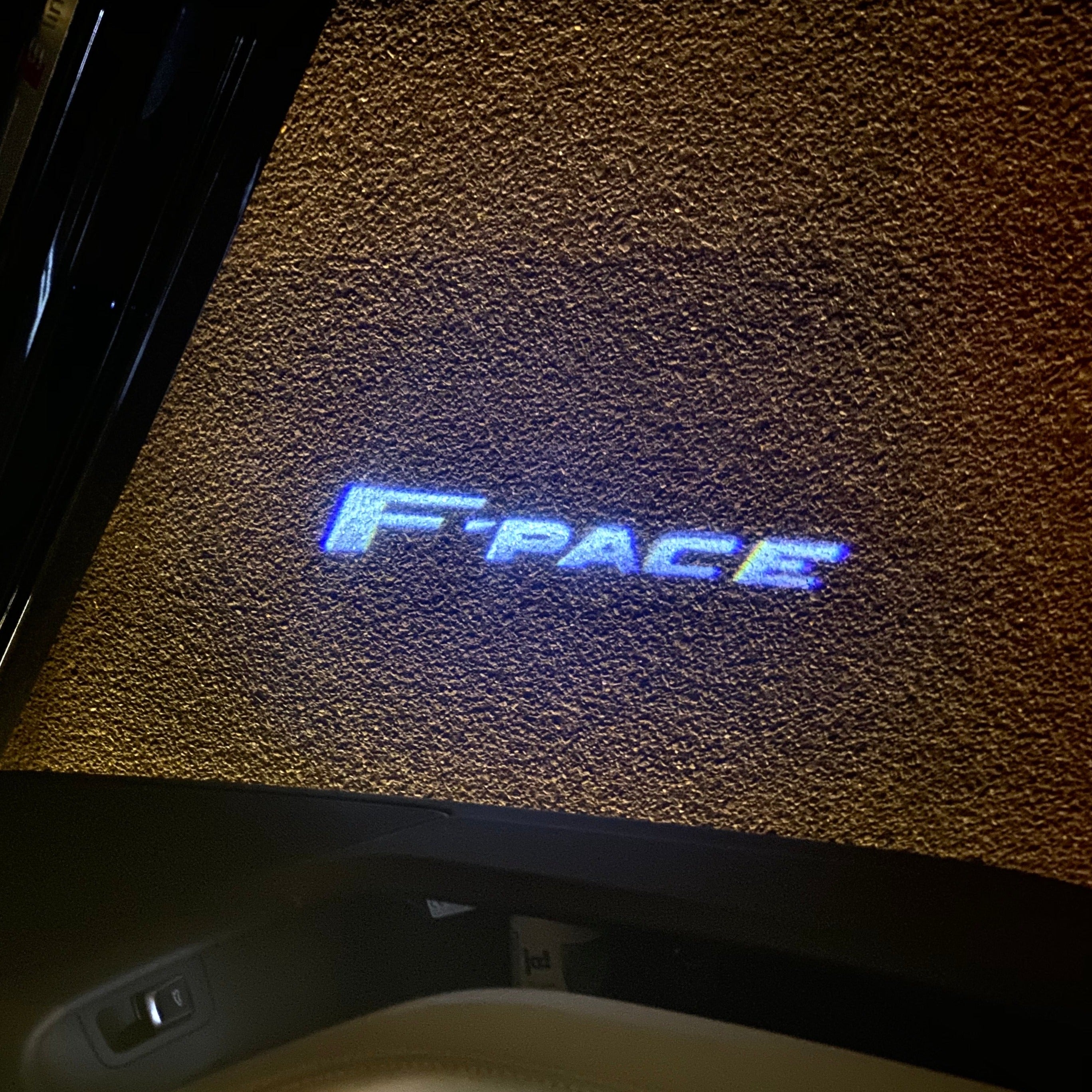 جاكوار LOGO PROJECROTR أضواء Nr.111 (كمية 1 = 1 مجموعات / 2 أضواء الباب)