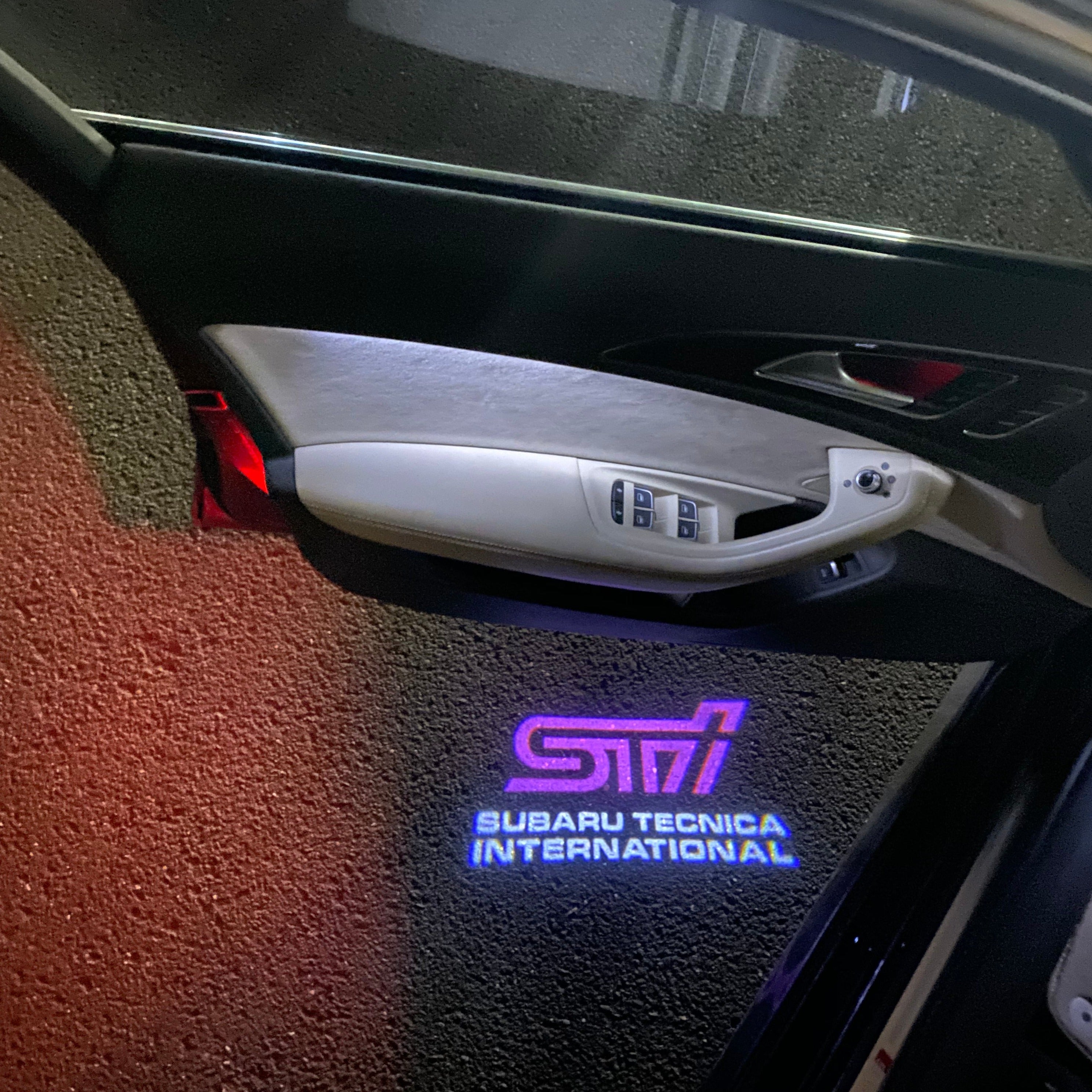 STI    LOGO PROJECROTR LIGHTS Nr.03 (quantity 1 = 1 sets/2 door lights)