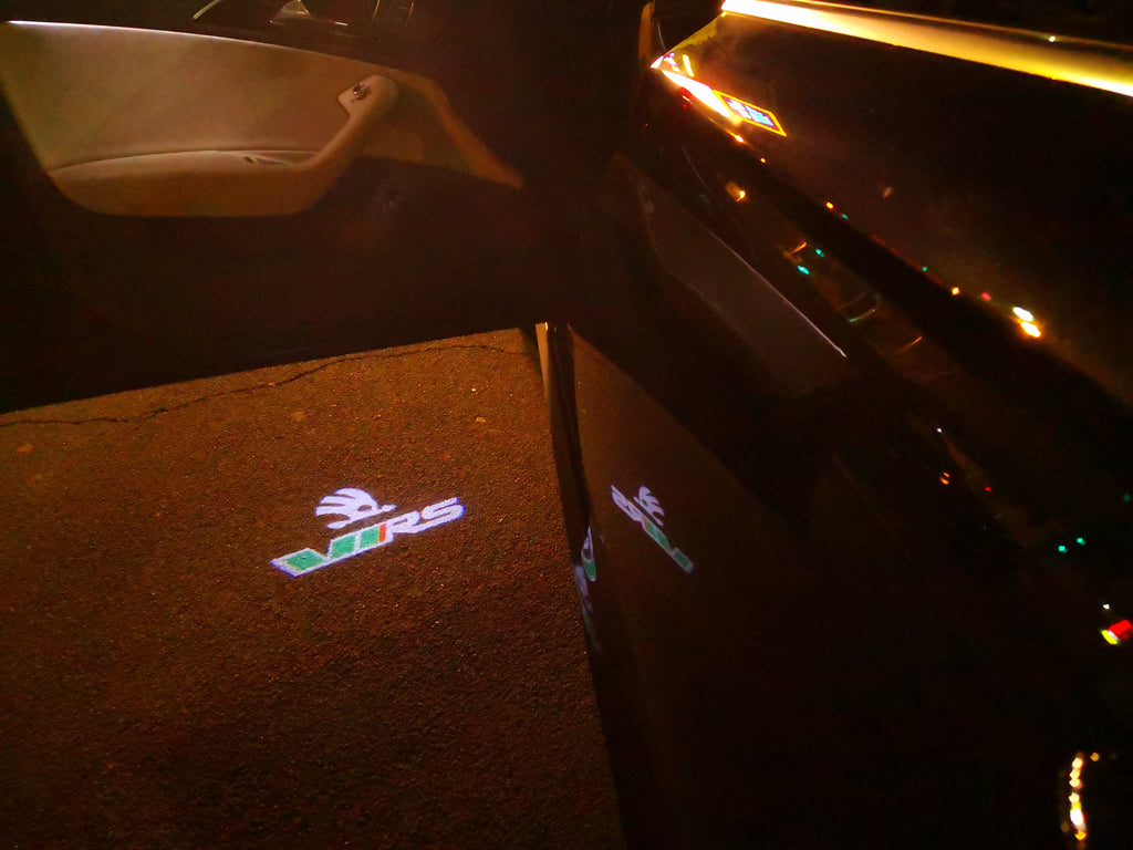 SKODA VRS LOGO  LIGHTS Nr.24 (quantity  1 =  2 Logo Film /  2 door lights)