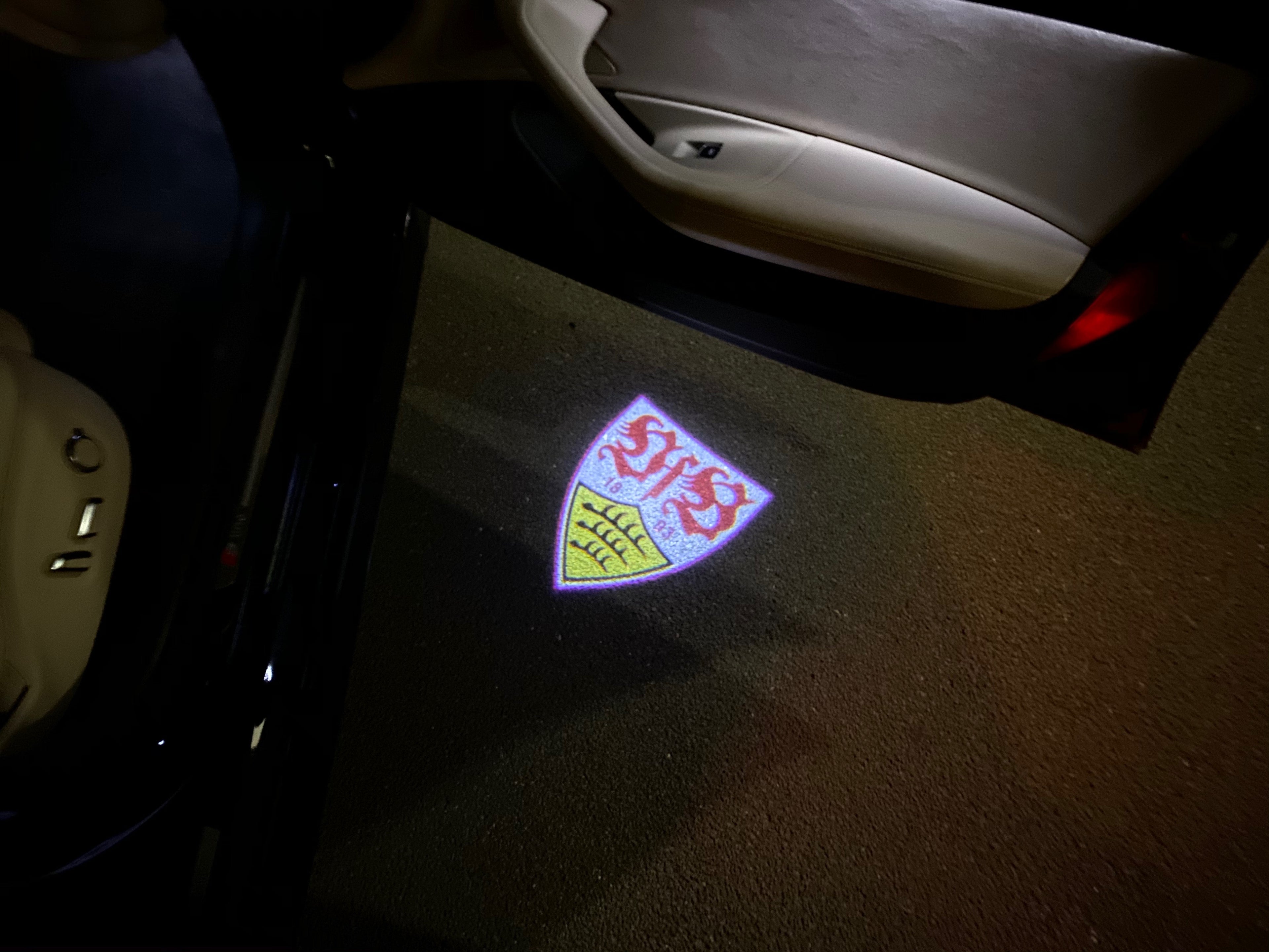 Stuttgart 1893 VFB Football CLUB Logo Nr.259 (الكمية 1 = 2 أغشية شعار / 2 أضواء باب）