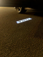 SKODA YETI LOGO LIGHTS Nr.113 (الكمية 1 = 2 شعار فيلم / 2 أضواء الباب)