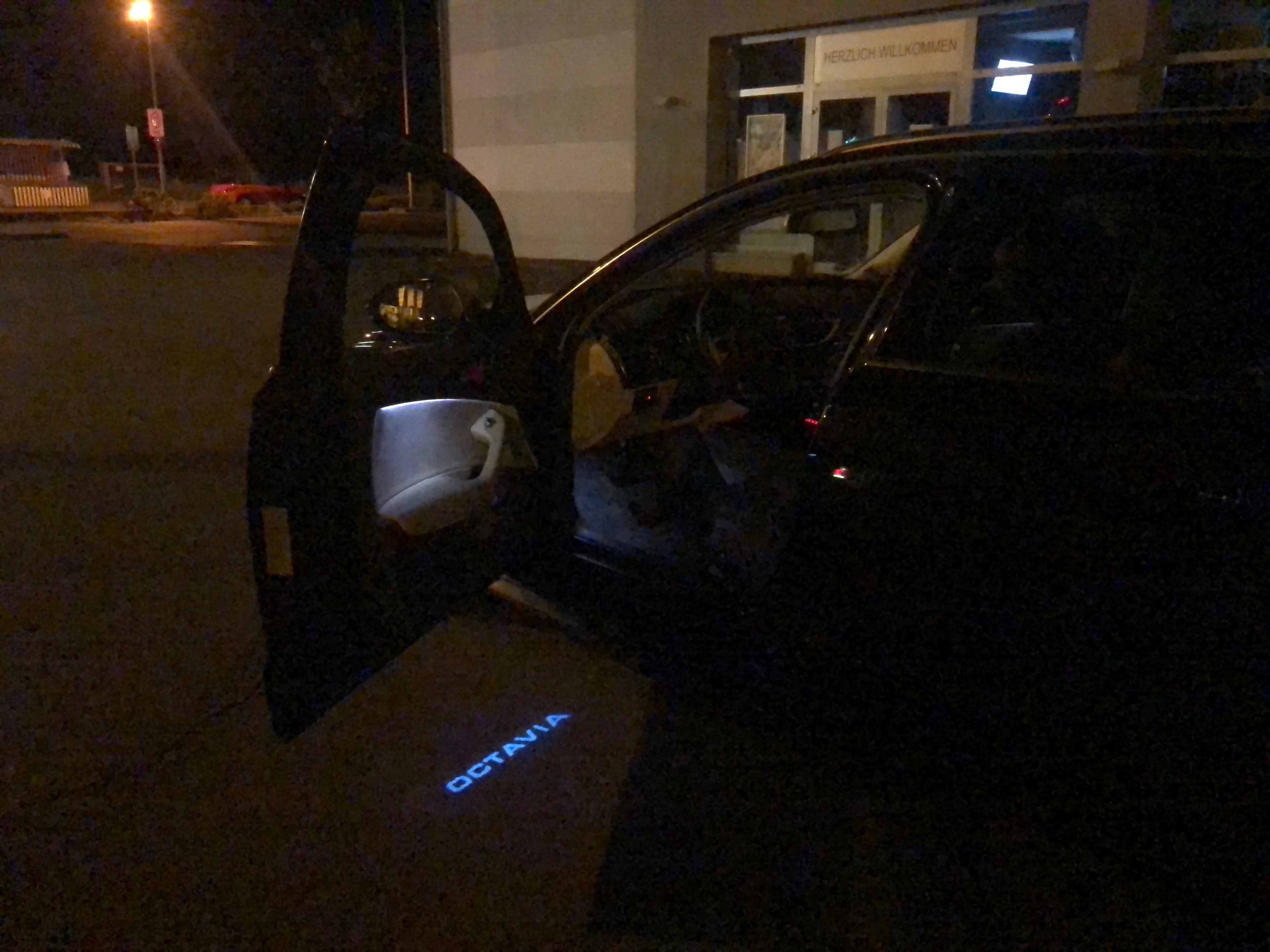 SKODA LOGO PROJECTOT أضواء Nr.86 (الكمية 1 = 2 شعار فيلم / 2 أضواء الباب)