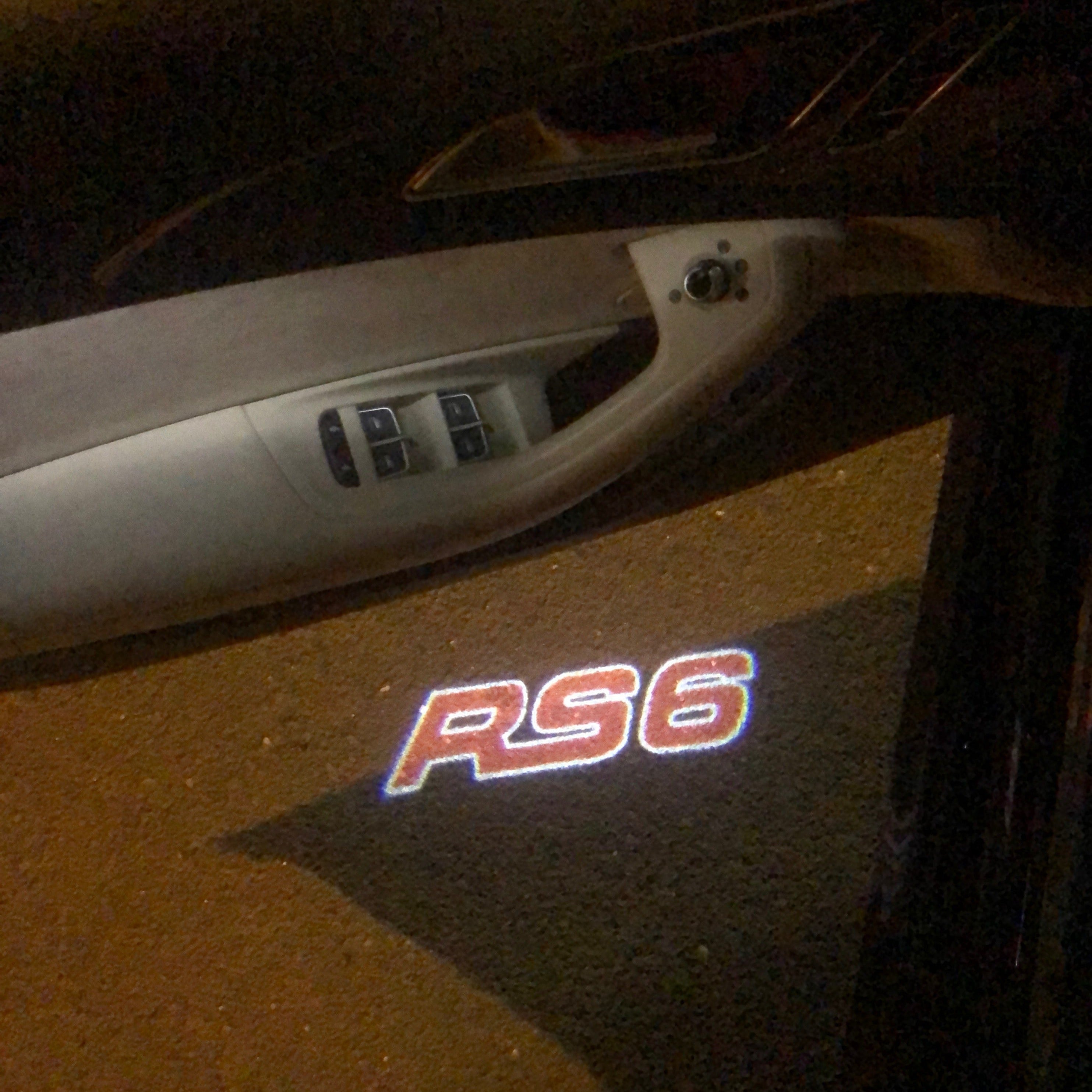 AUDI LOGO PROJECTOT LIGHTS Nr.76 (الكمية 1 = 2 شعار الأفلام / 2 أضواء الباب)