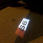 AUDI LOGO PROJECTOT LIGHTS Nr.133 (الكمية 1 = 2 Logo Films /2 أضواء الباب)