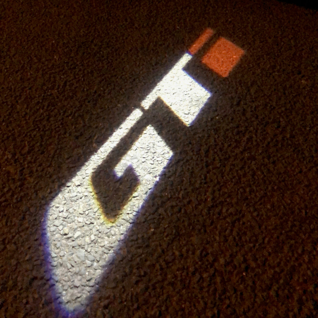 فولكس واجن الباب أضواء GTI الشعار Nr. 47 (كمية 1 = 2 شعار الأفلام / 2 أضواء الباب)